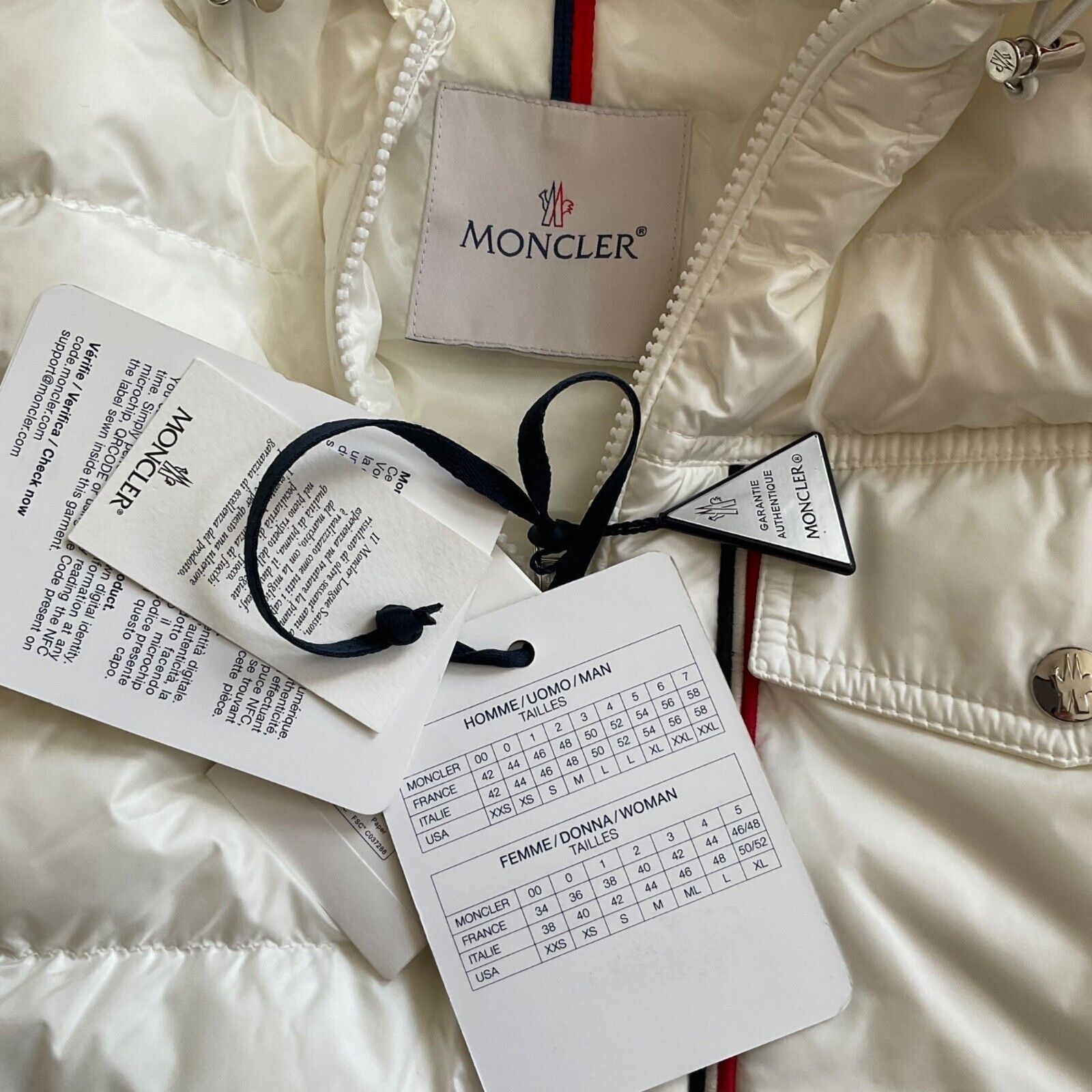Moncler Moncler Mens Lihou Short Down short hoodie skii Coat Jacket Size US XL / EU 56 / 4 - 4 Thumbnail