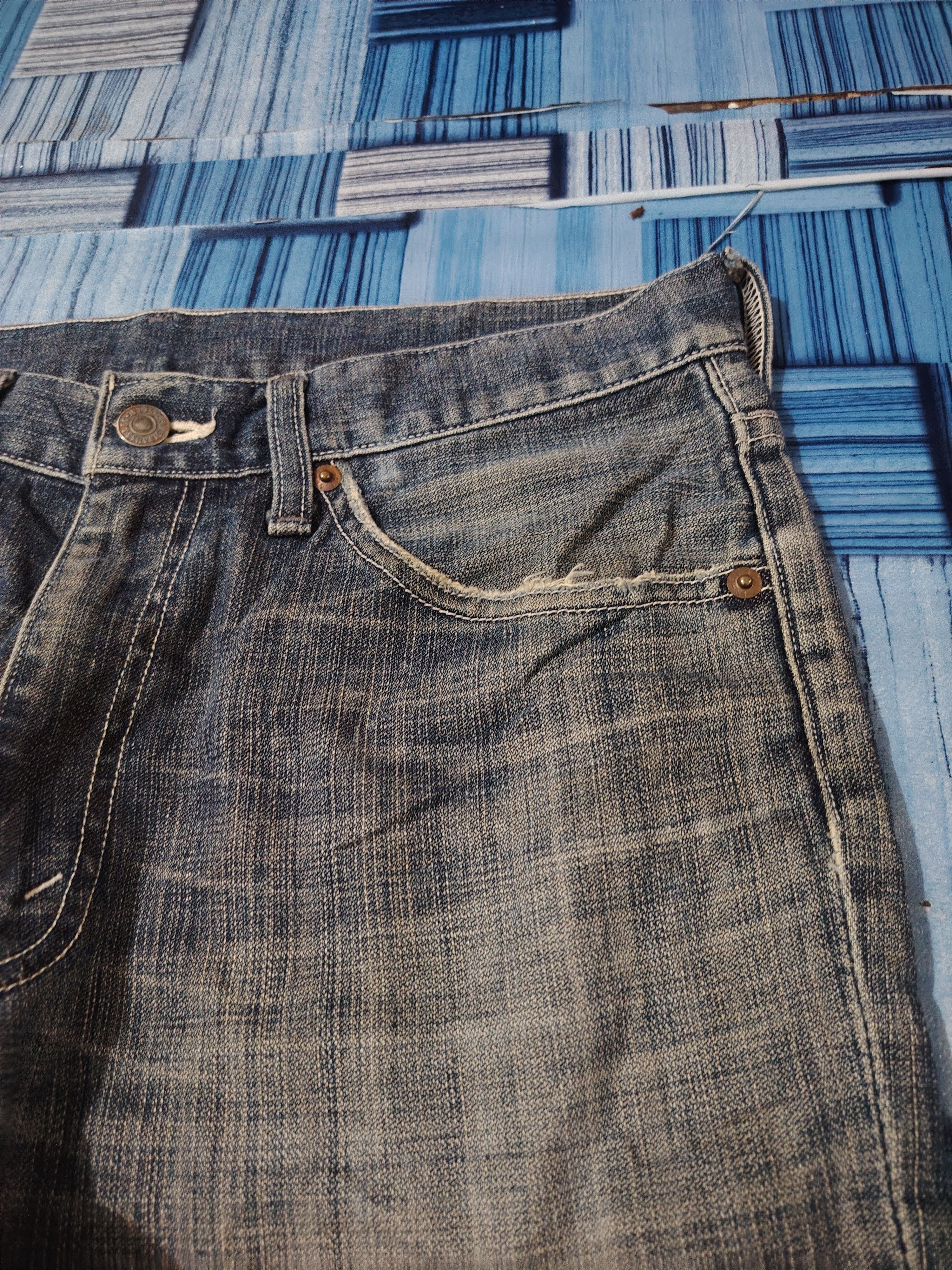 Vintage Distressed Levi's Flared Japan Jeans Size US 31 - 4 Thumbnail