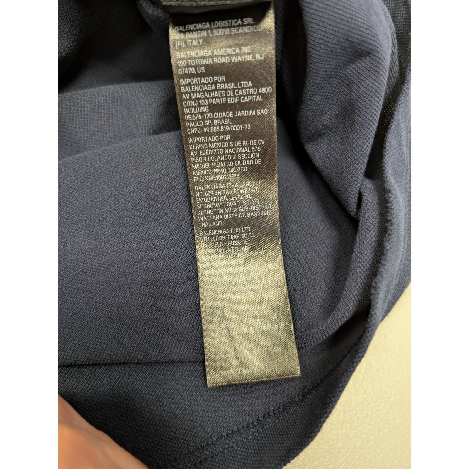 Balenciaga o1rshd1 Q:2 / Oversized Cotton Pique Polo Shirt in Navy Blue Size US XL / EU 56 / 4 - 21 Thumbnail