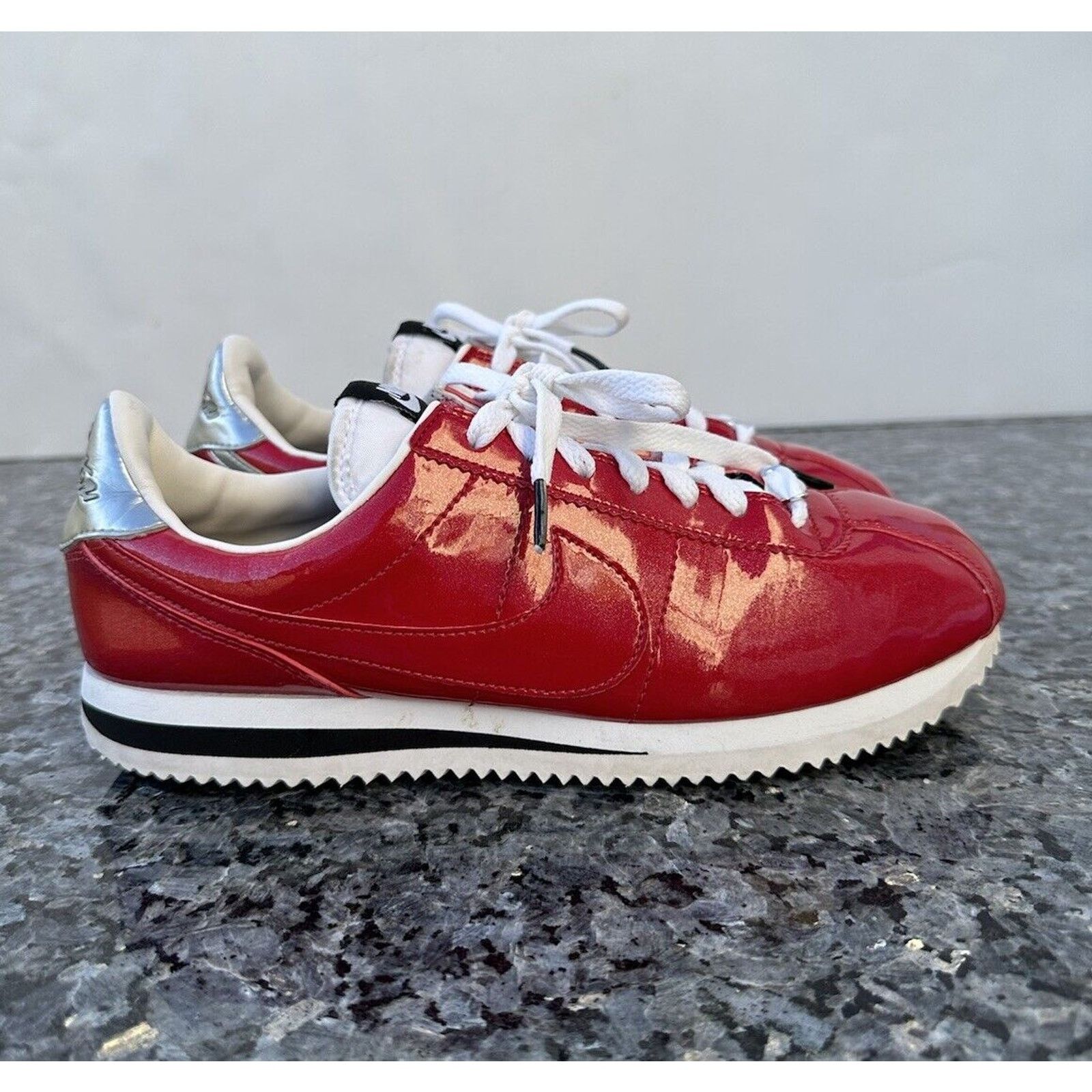 Nike 2016 Nike Cortez Basic Prem Qs Gym Red-White-Metallic Silve Size US 7.5 / EU 40-41 - 1 Thumbnail