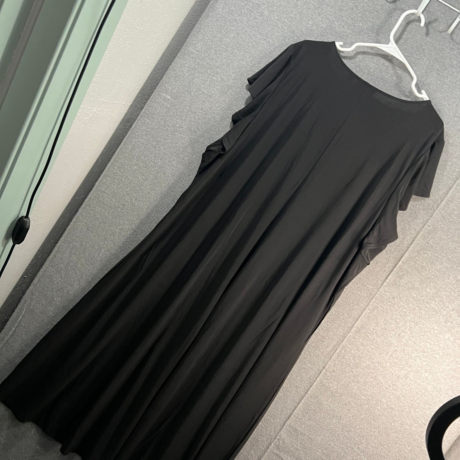 Other Attitudes by Renee Petite Lace Front Maxi Dress Black 3XP Size 3XL / US 20-22 - 2 Thumbnail