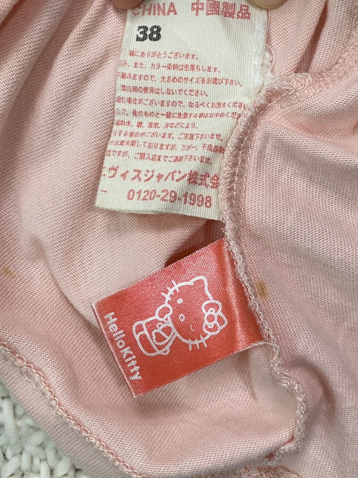Evisu Hello Kitty x Evisu Collaboration Tee Shirt Size XL / US 12-14 / IT 48-50 - 10 Thumbnail