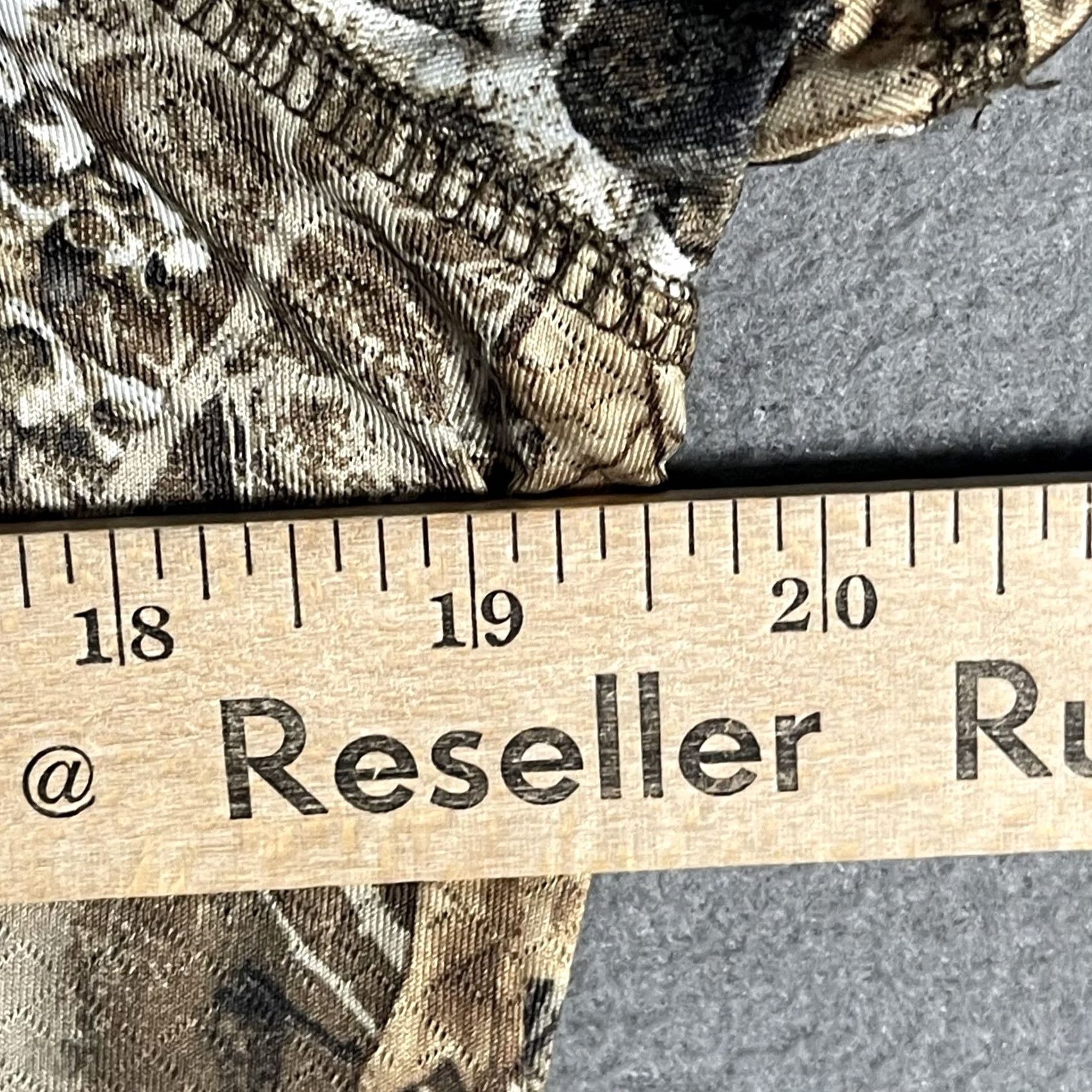 Vintage Magellan Outdoors Shirt Womens Medium Camo Realtree Edge Hunt Gear Camouflage Tee Size M / US 6-8 / IT 42-44 - 6 Thumbnail
