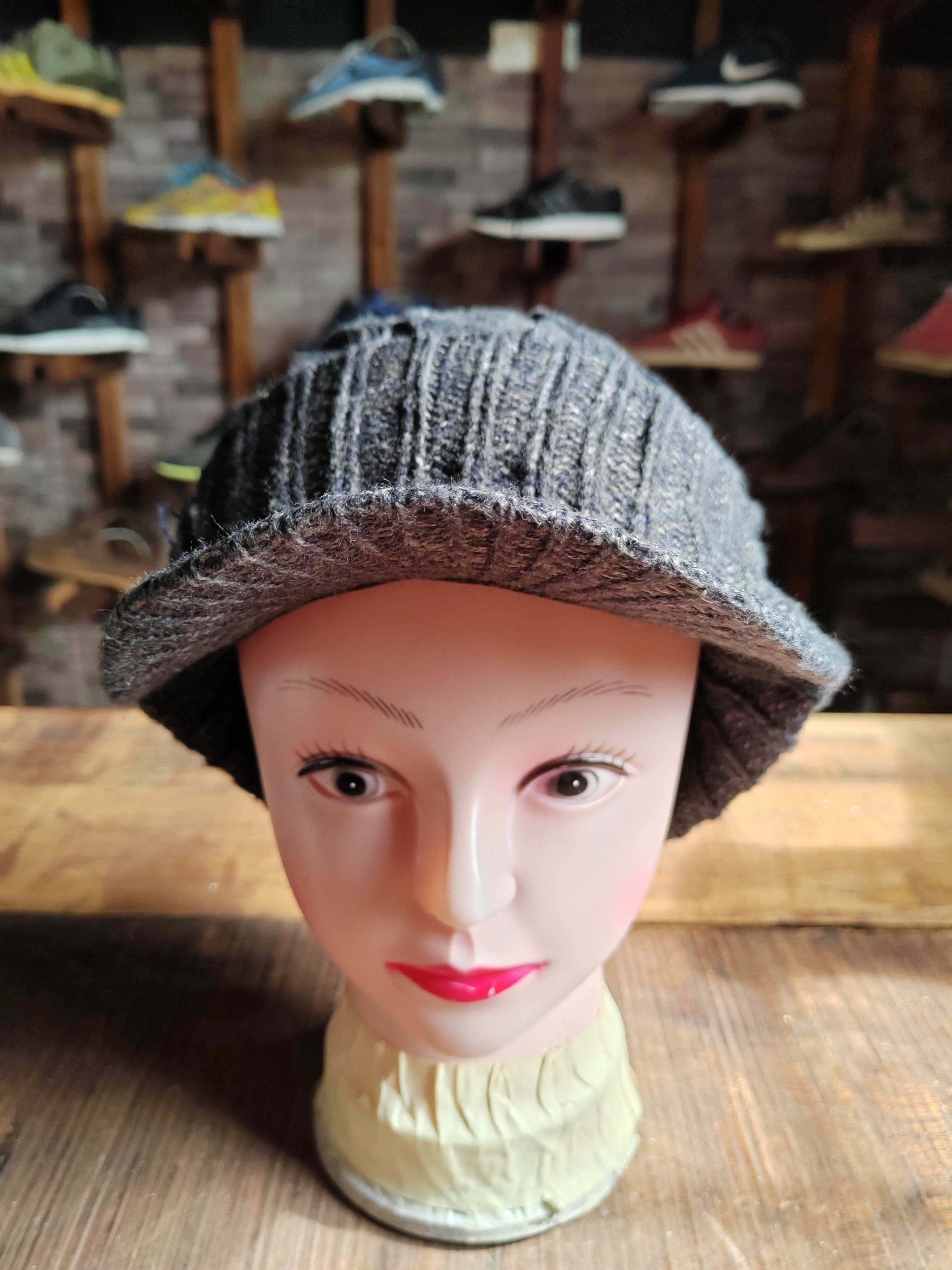 Japanese Brand Vintage Japanese Style Punk Big Beanie Snowcap Size ONE SIZE - 2 Thumbnail