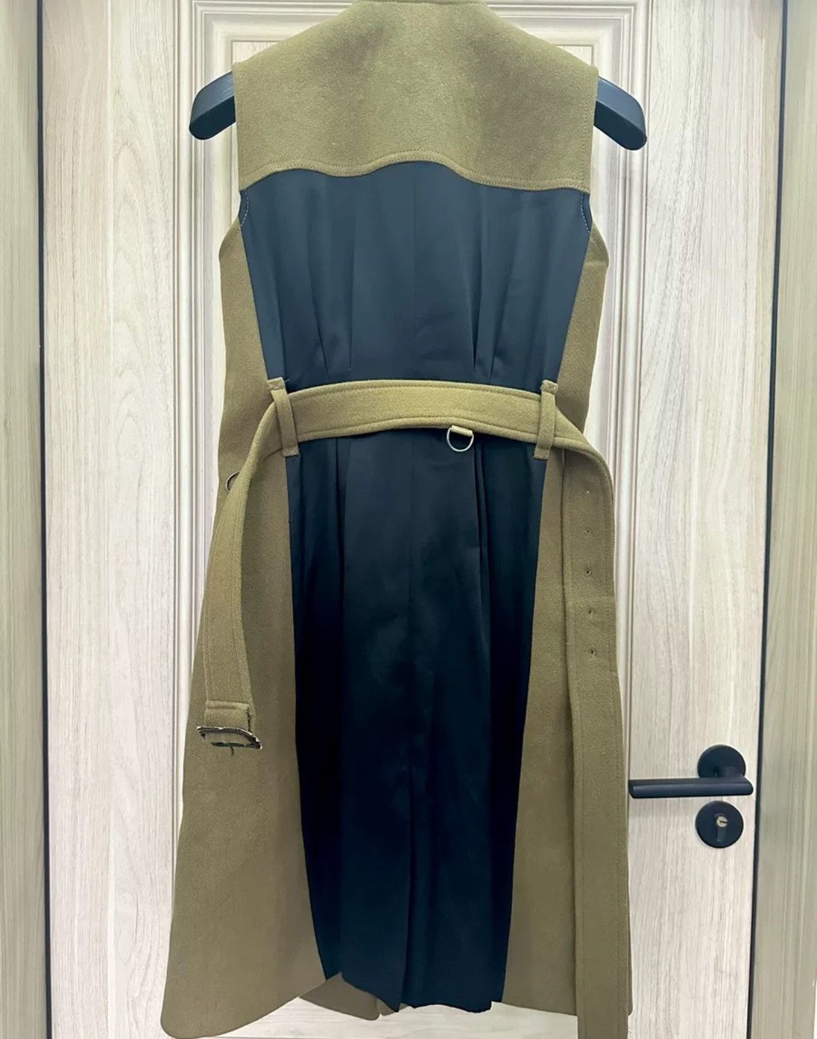 Dries Van Noten Dries van noten Double-breasted coat 2412-Nextarrow Size US S / EU 44-46 / 1 - 3 Thumbnail