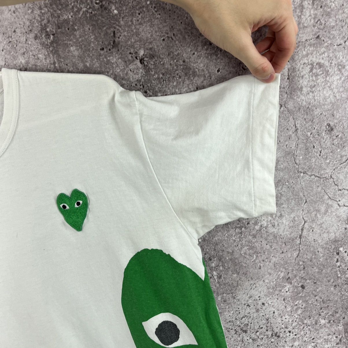 Comme des Garcons PLAY Come de Garçons Play T-Shirt Big Logo White Size L Size US L / EU 52-54 / 3 - 6 Thumbnail