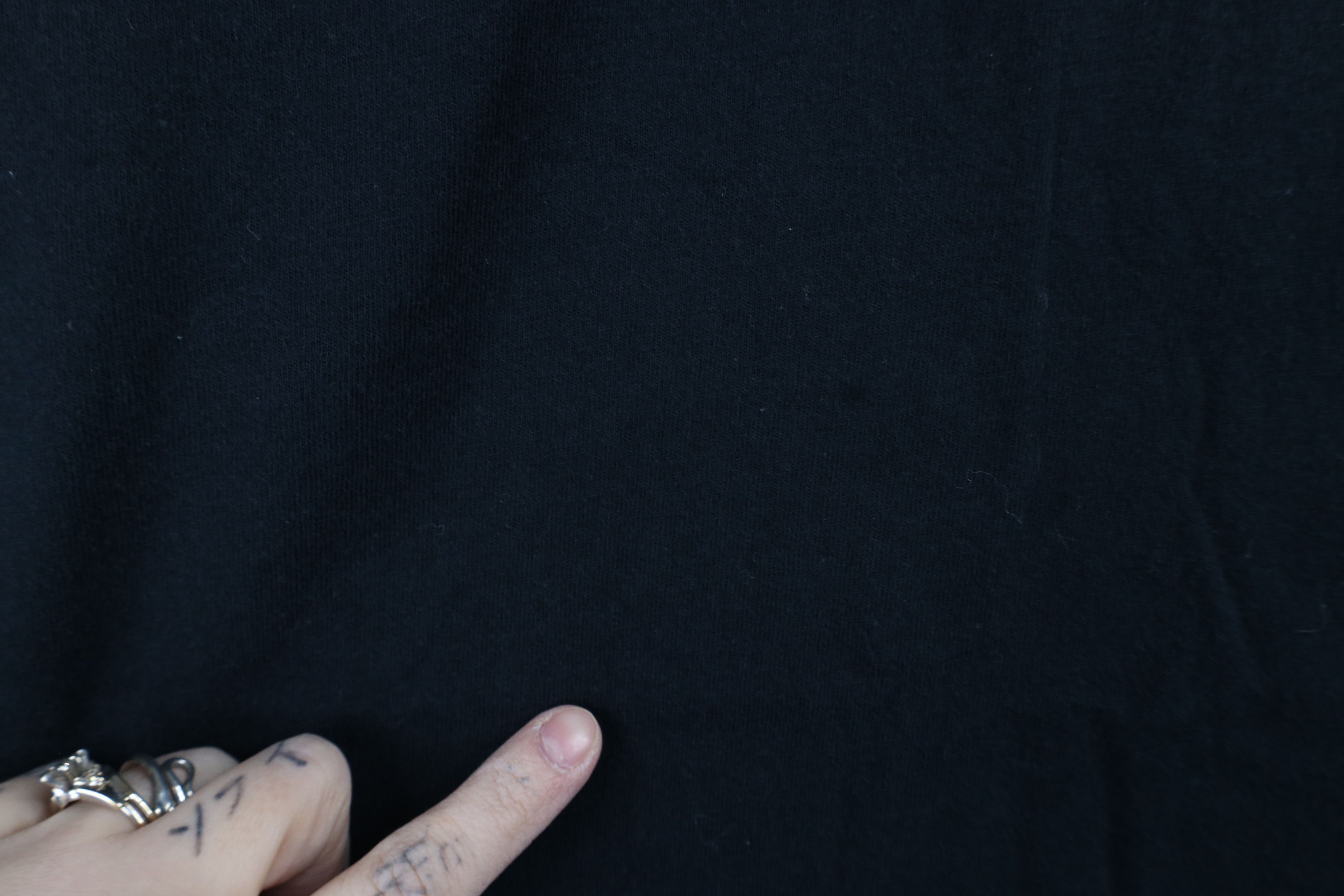 Vintage Vintage 90s Streetwear Heavyweight Cotton T-Shirt Black Size US L / EU 52-54 / 3 - 4 Thumbnail