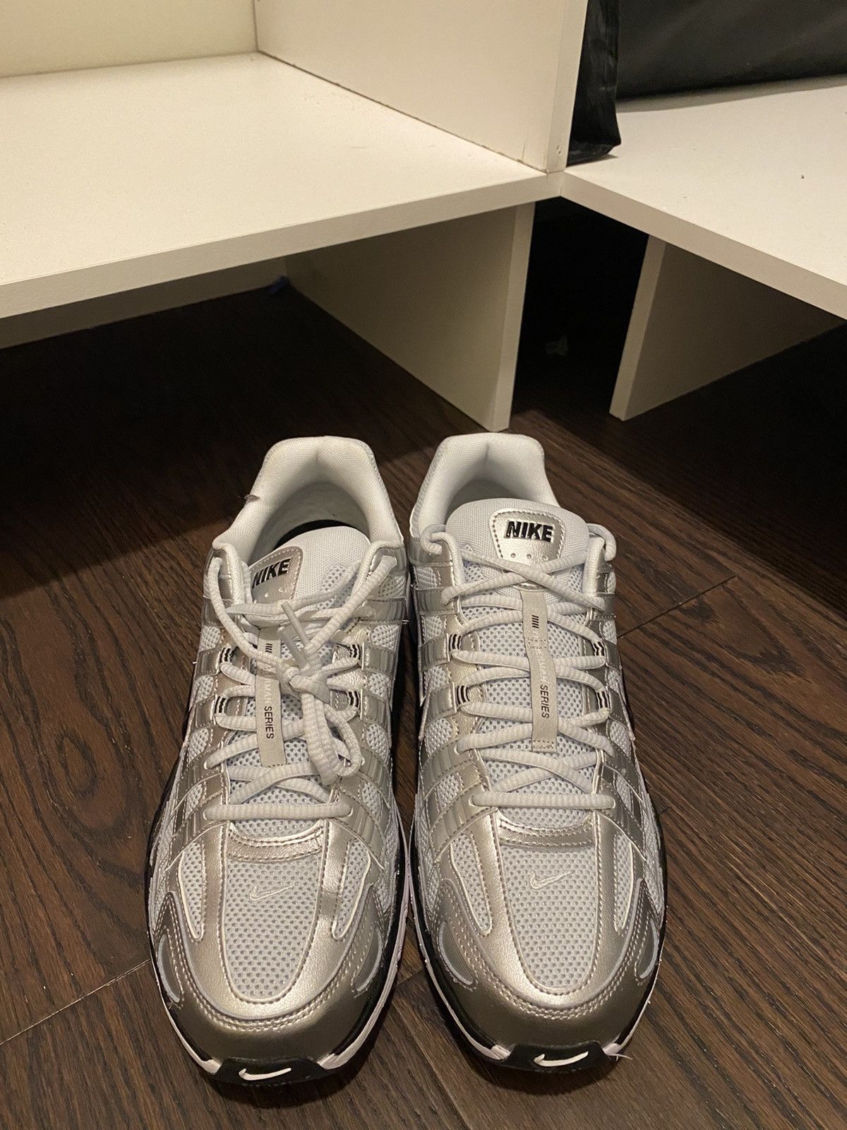 Nike nike p6000 metallic sliver Size US 12 / EU 45 - 3 Thumbnail