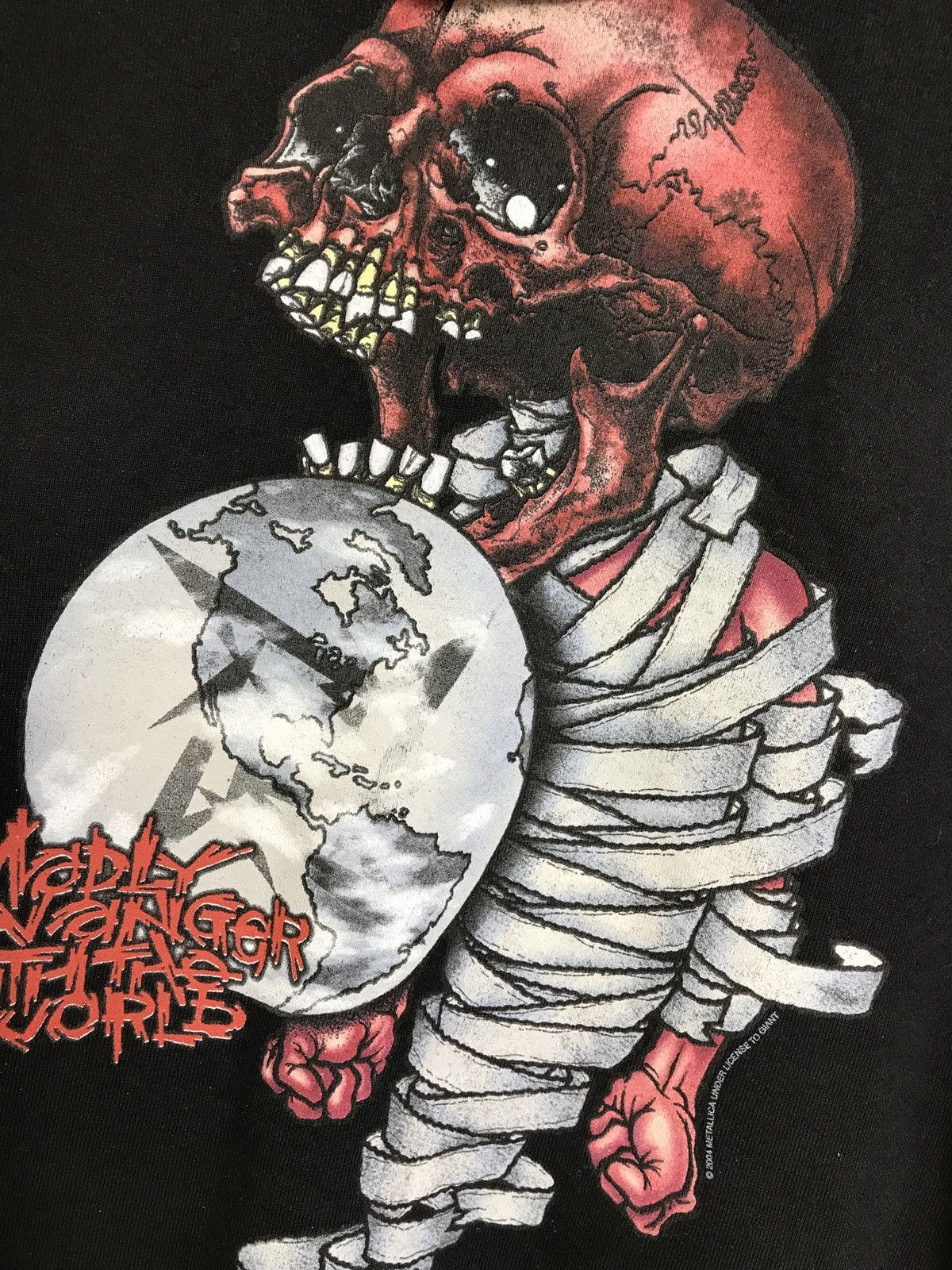 Metallica Men's 2004 Metallica Madly In Anger With The World Hoodie Size US XL / EU 56 / 4 - 6 Thumbnail