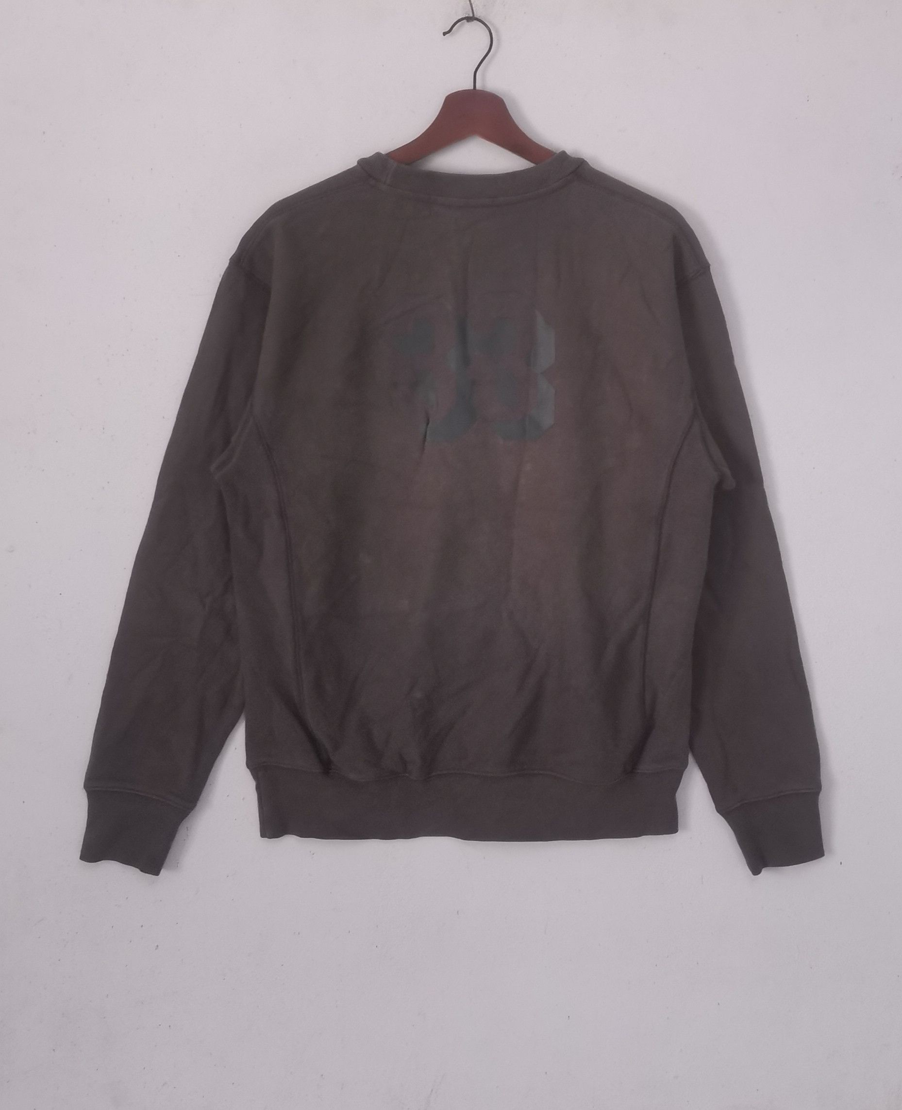 Adidas Rare Adidas sweatshirt pullover jumper crew neck Size US S / EU 44-46 / 1 - 3 Thumbnail