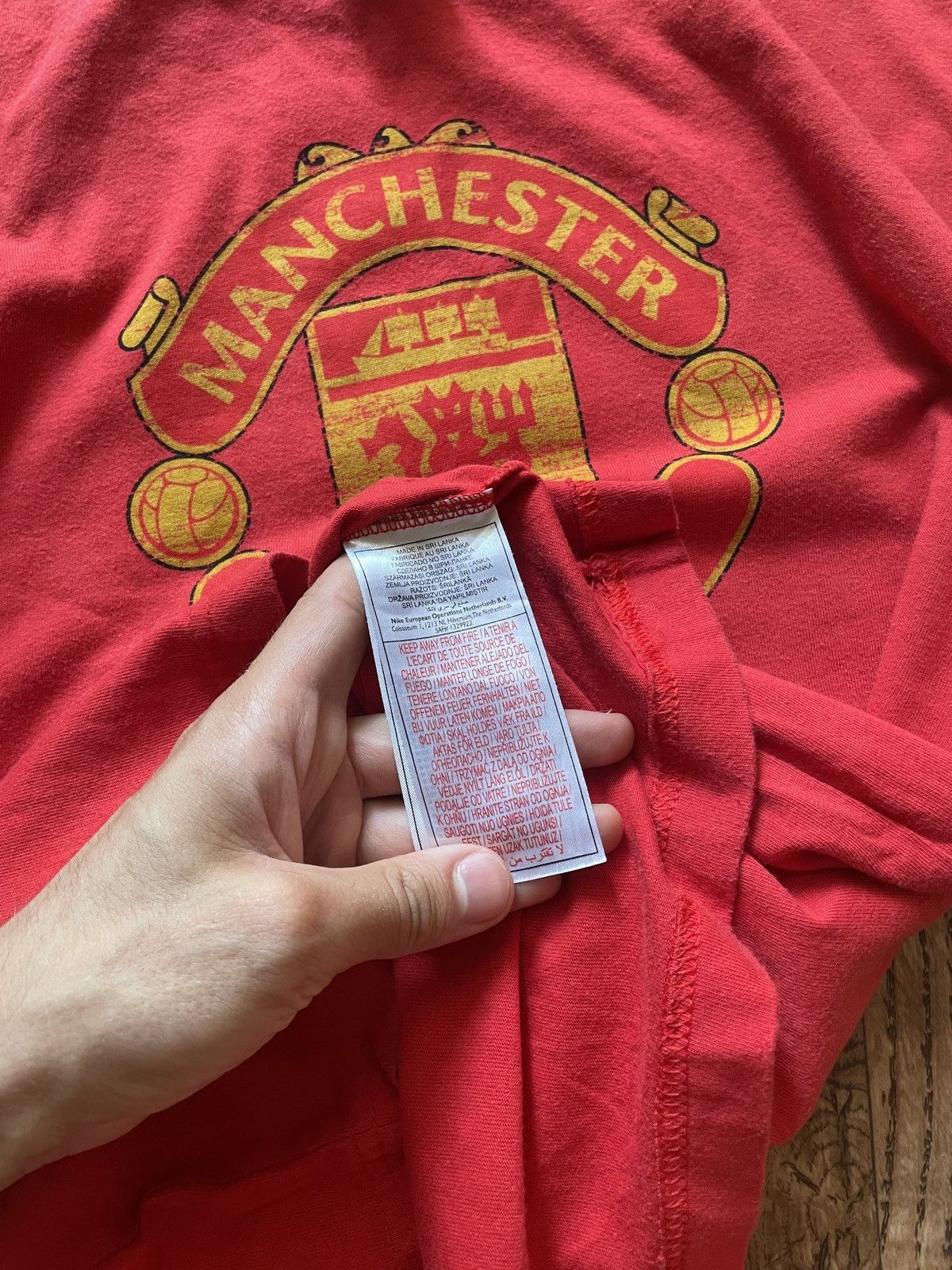 Nike Nike vintage Manchester City Red T-shirt soccer 90s Size US L / EU 52-54 / 3 - 5 Thumbnail