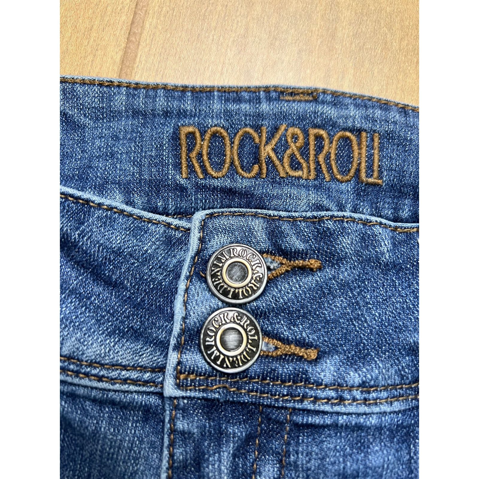 Vintage Rock & Roll Jeans Women’s Sz 27X32 Denim Mid Rise Flare Y2K Size 27" / US 4 / IT 40 - 9 Thumbnail