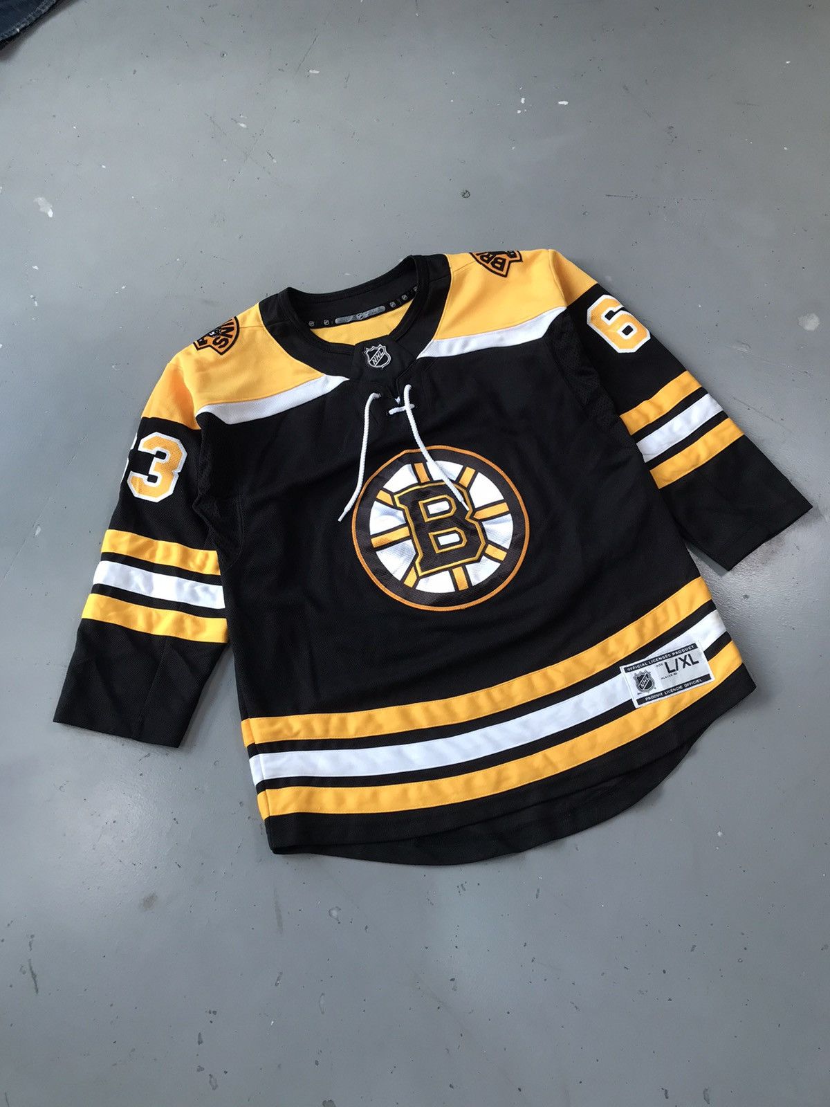 NHL × Vintage Vintage NHL Marchand 63 full sleeves jersey Size US S / EU 44-46 / 1 - 2 Thumbnail