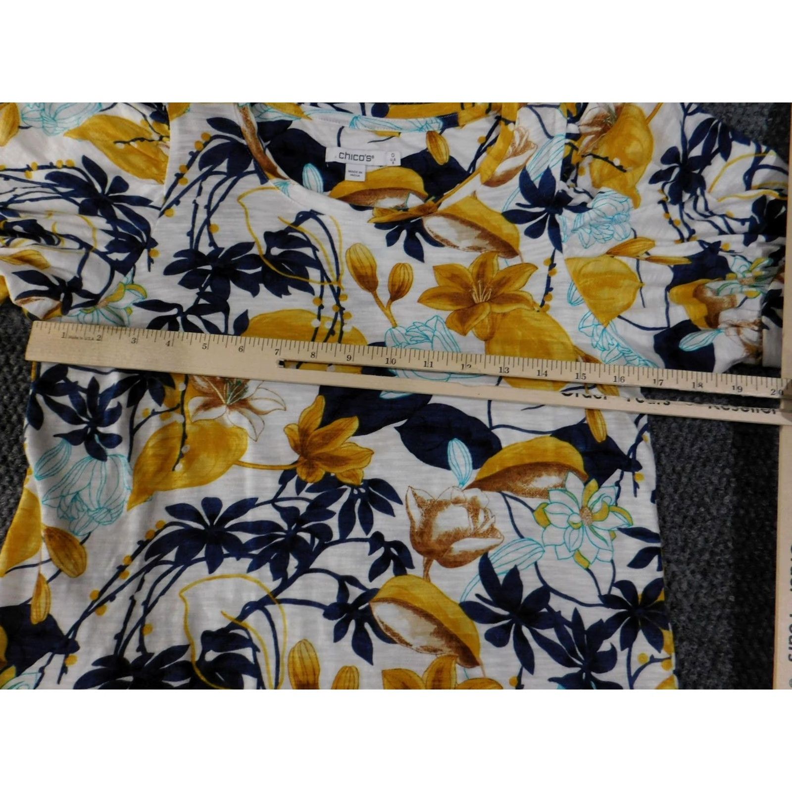 Vintage Chico's Shirt Womens Small Yellow Navy White Floral Puff Sleeve Scoop Neck Top Size S / US 4 / IT 40 - 6 Thumbnail