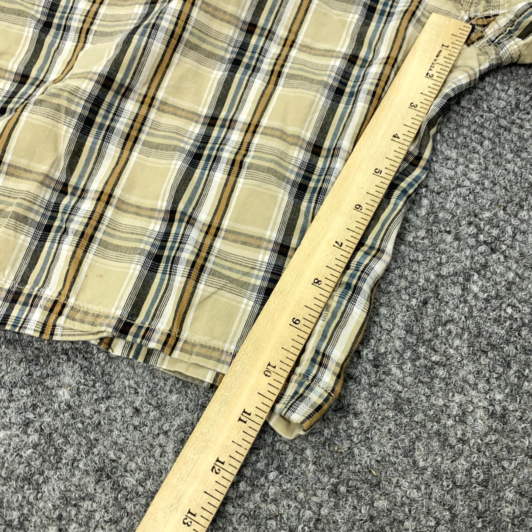 Vintage CANterbury of New Zealand Chino Shorts Mens 36 Beige Plaid Casual Cotton Size US 36 / EU 52 - 3 Thumbnail
