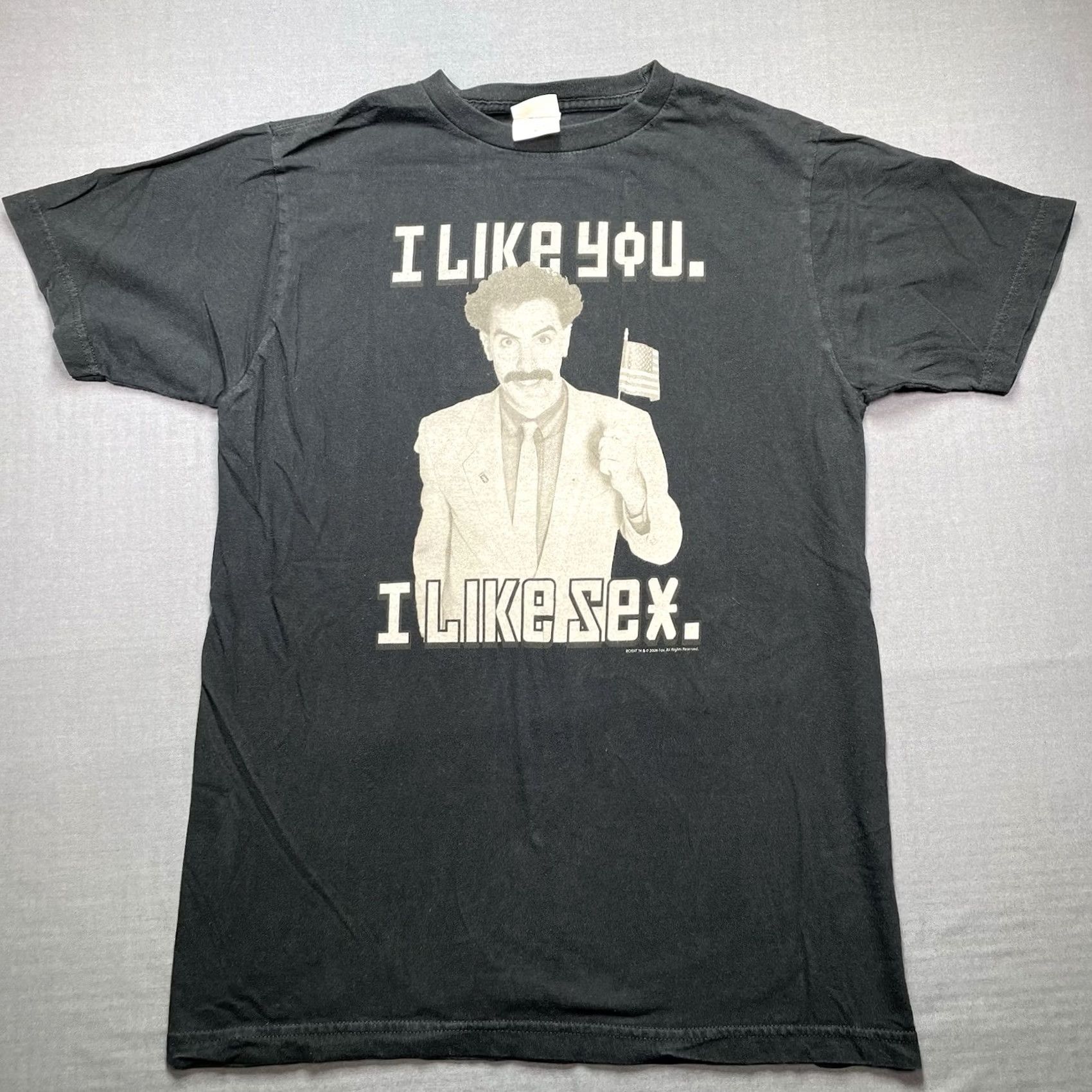 Etro VINTAGE Borat Movie Promo Shirt Medium Y2K 2006 Retro Fox Black Men’s Size US M / EU 48-50 / 2 - 4 Thumbnail