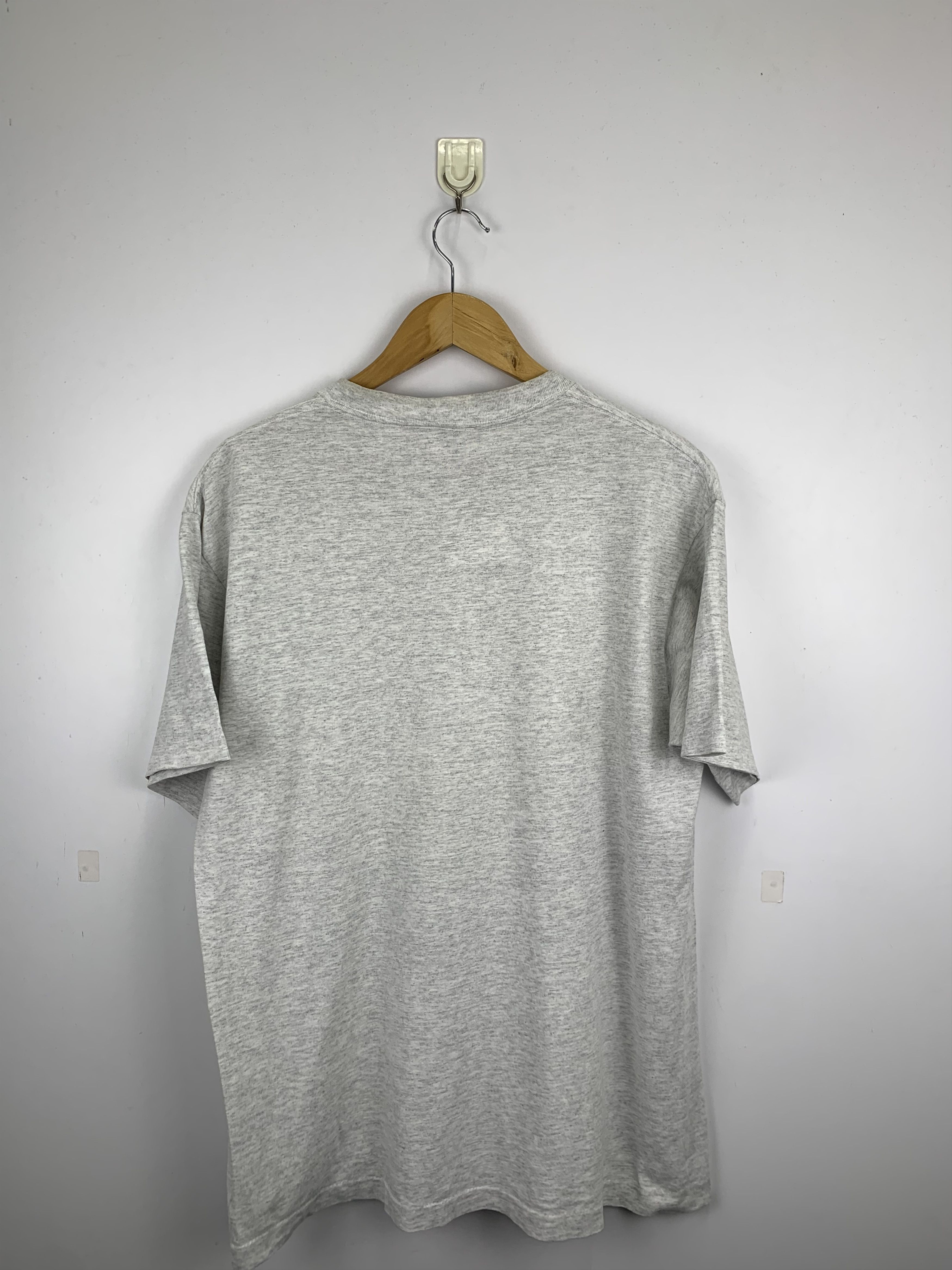 Japanese Brand Vintage 90s Yonex Made In Usa Tee TA0103 Size US L / EU 52-54 / 3 - 3 Thumbnail