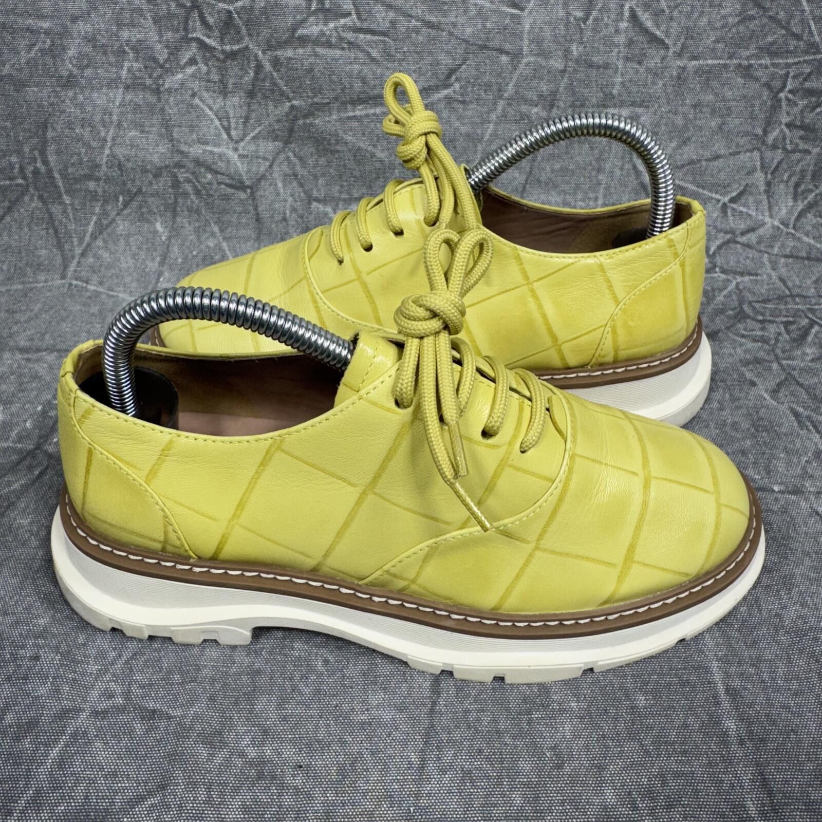 Other Linea Paolo Women's 7M Yellow Moira Oxford Flat Sheepskin Size US 7.5 / IT 37.5 - 3 Thumbnail