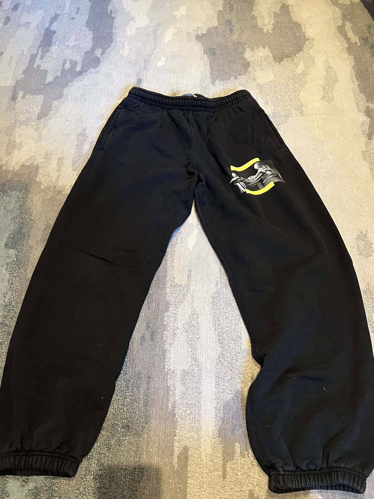Off-White Off White Sweatpants Size US 32 / EU 48 - 1 Thumbnail