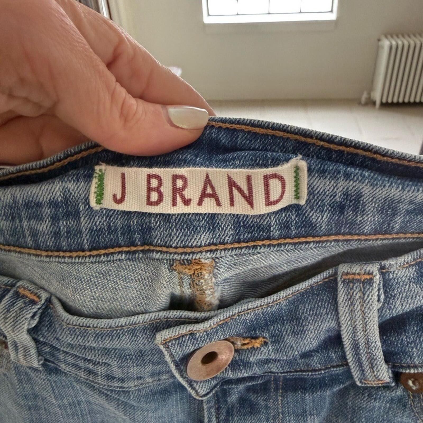 J Brand J Brand Love Story 27 Low Rise Blue Jeans 32.5 Inseam Size 27" / US 4 / IT 40 - 5 Thumbnail