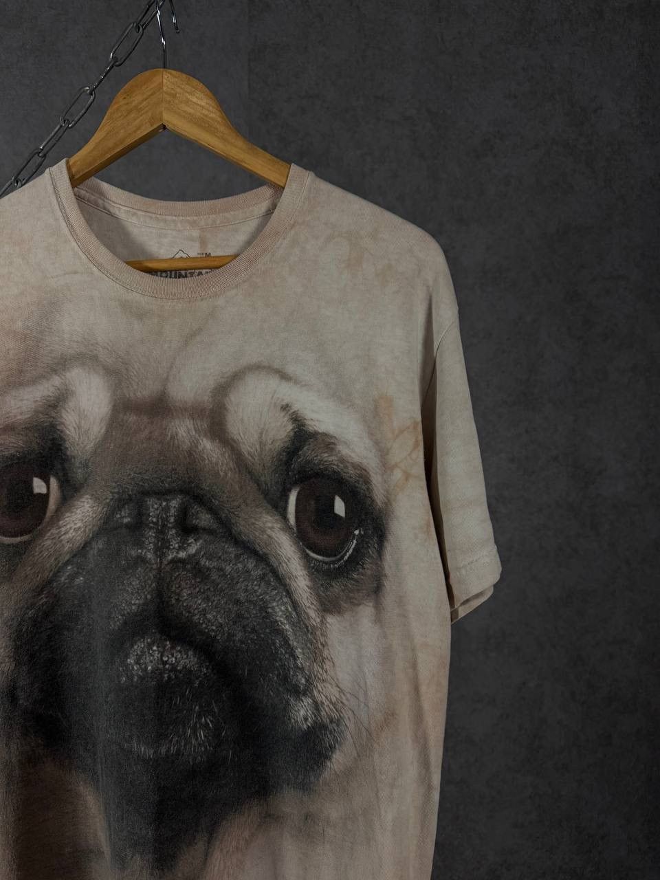 Mops animal the mountain 2011 made in USA tee