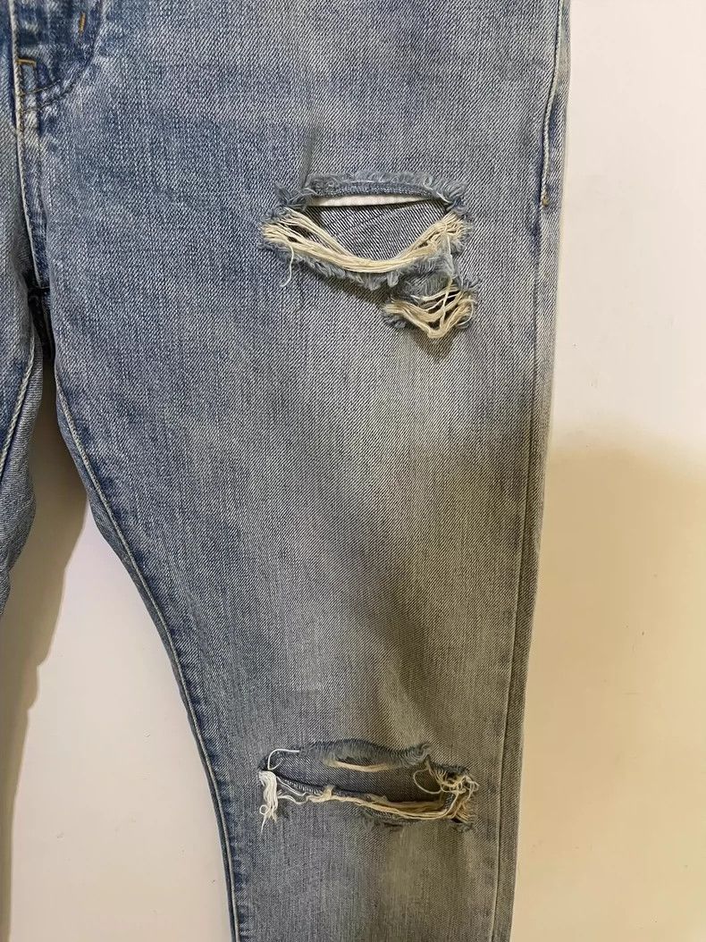 Saint Laurent Paris saint Laurent paris16ss Genuine 4 Cut Erosive Blue Jeans 2 Size US 32 / EU 48 - 3 Thumbnail
