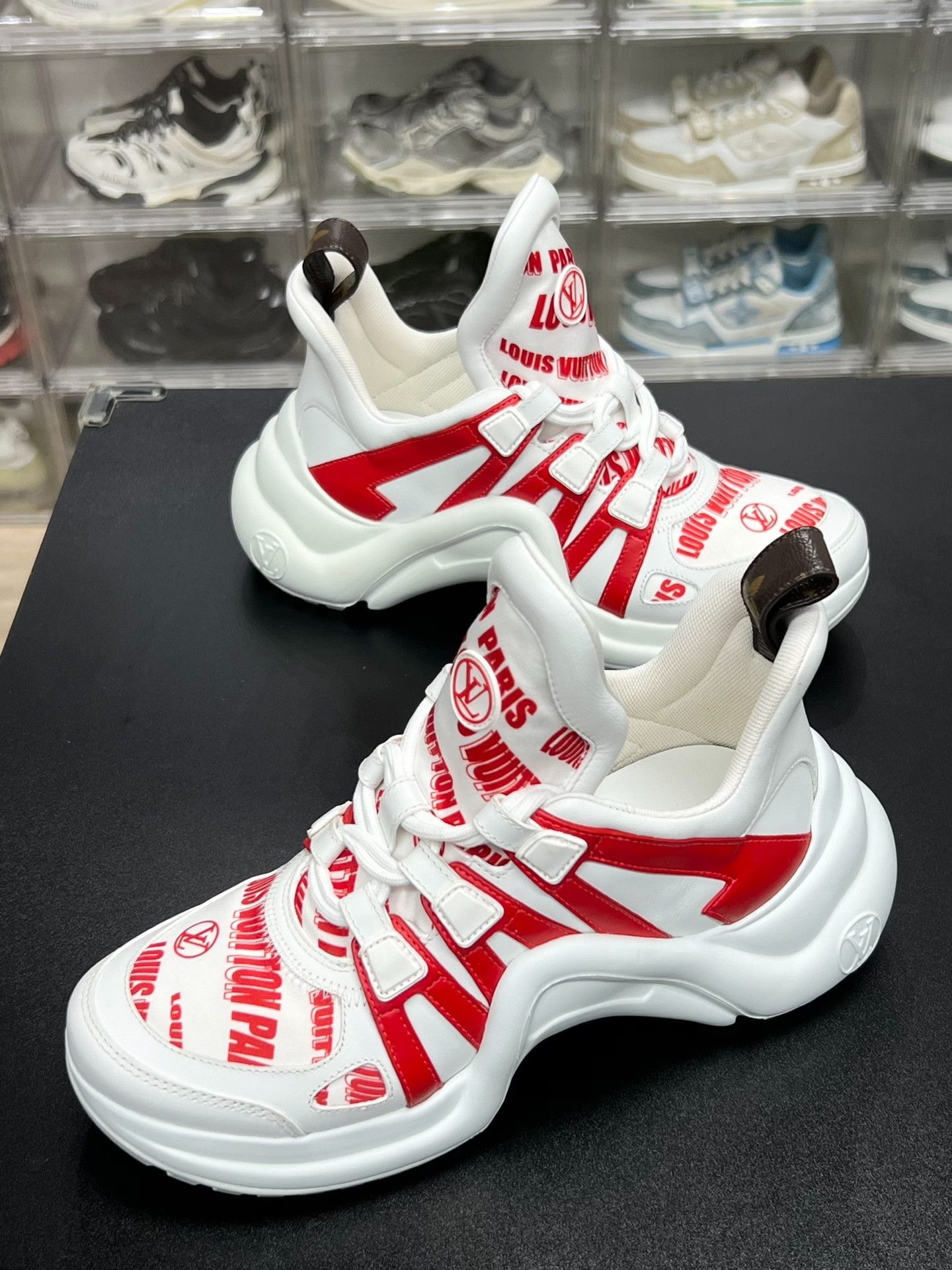 Louis Vuitton Louis Vuitton Red Lowtop Sneakers us_6 Women Size US 6 / IT 36 - 1 Thumbnail