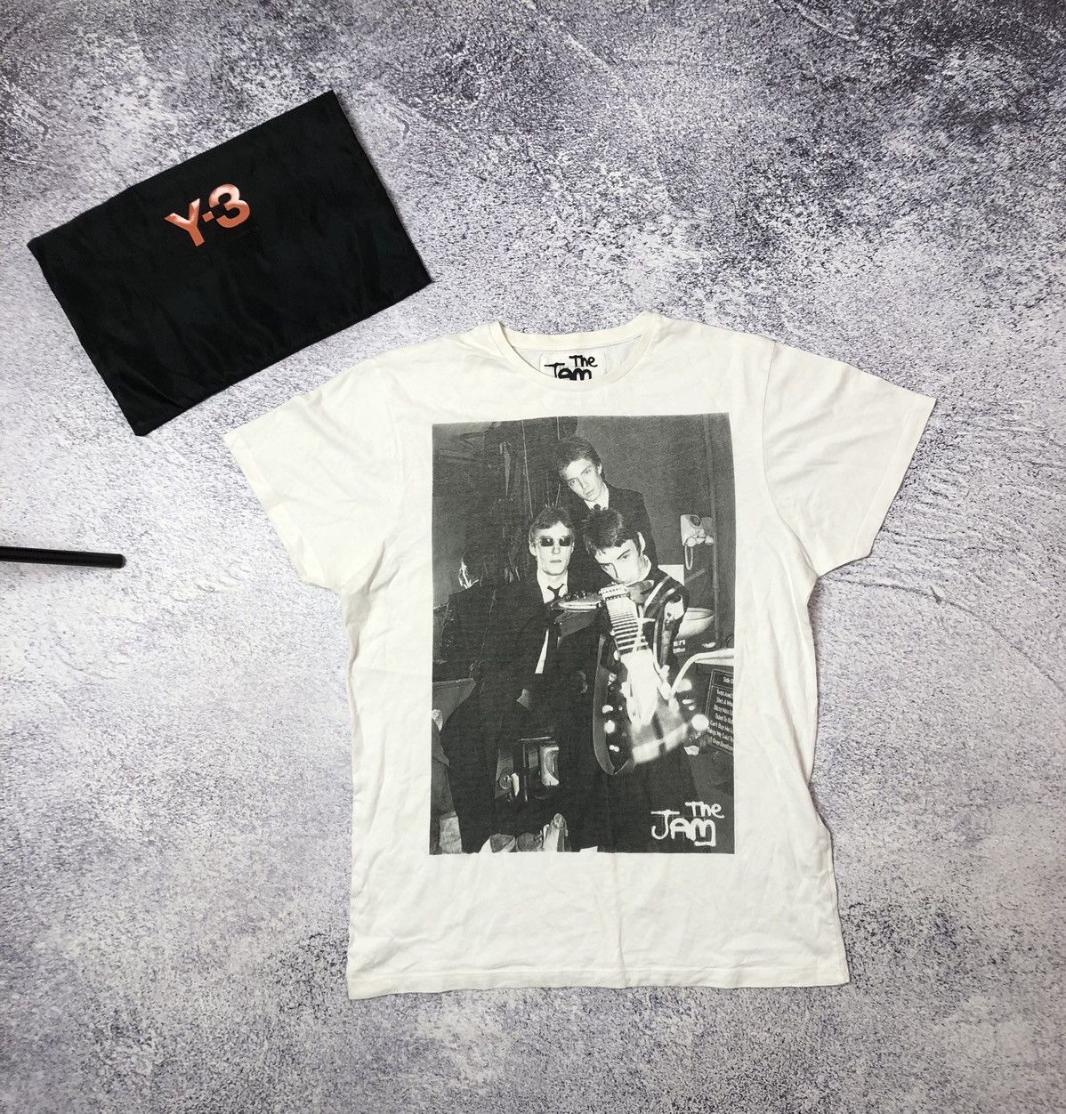 Other Rock T-shirt The Jam 2011 size Xl vintage y2k rock shirt Size US XL / EU 56 / 4 - 1 Thumbnail
