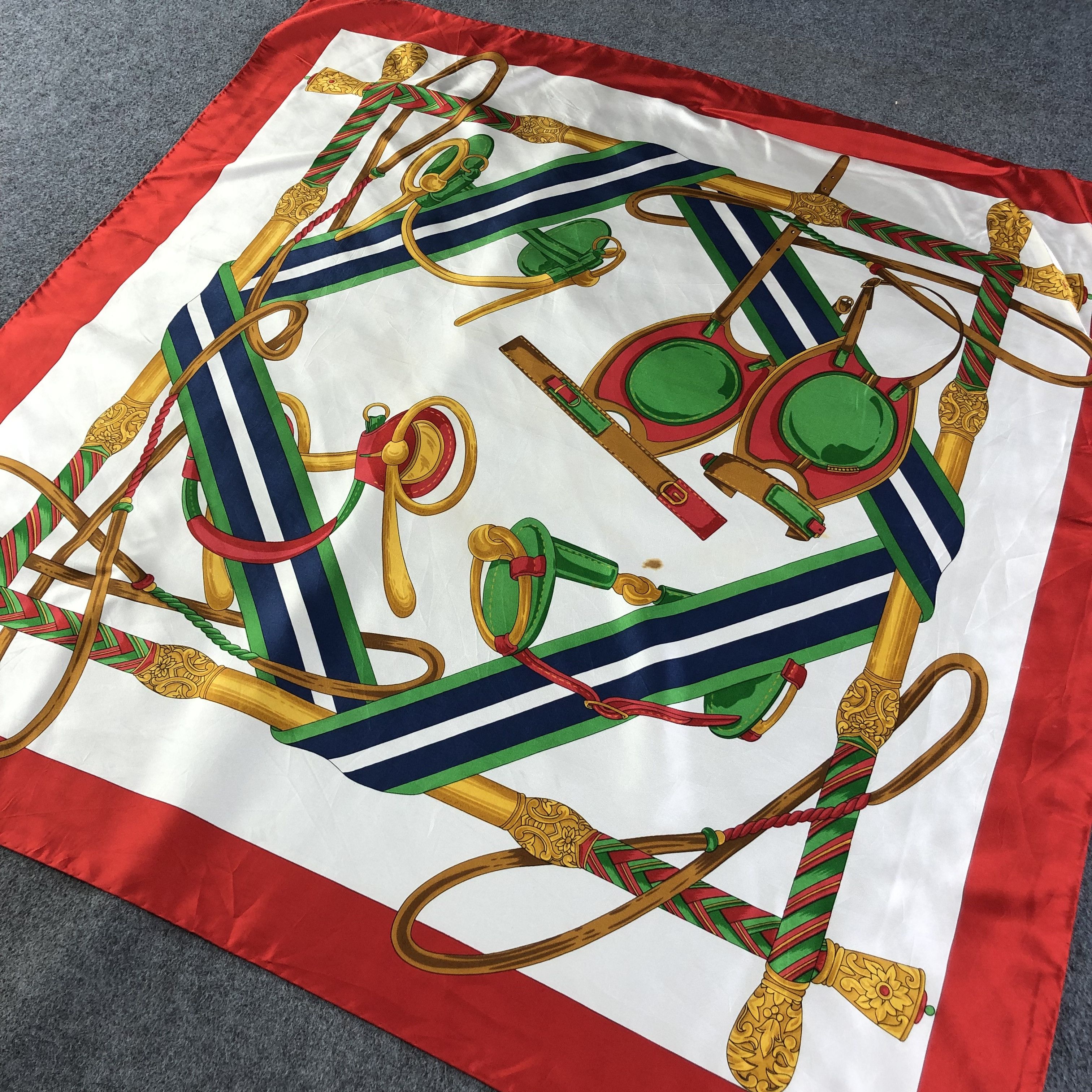 Vintage Gina Rossini Luxury Design Silk Scarf M472 Size ONE SIZE - 2 Thumbnail