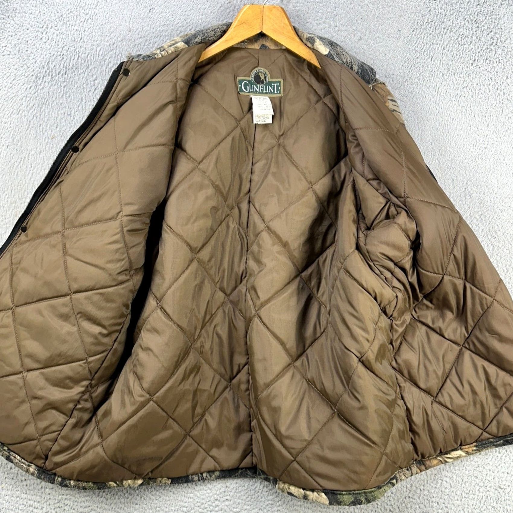 Vintage VINTAGE Gunflint Jacket Military Mens Large Green Camo Insulated Flap Pockets Size US L / EU 52-54 / 3 - 4 Thumbnail