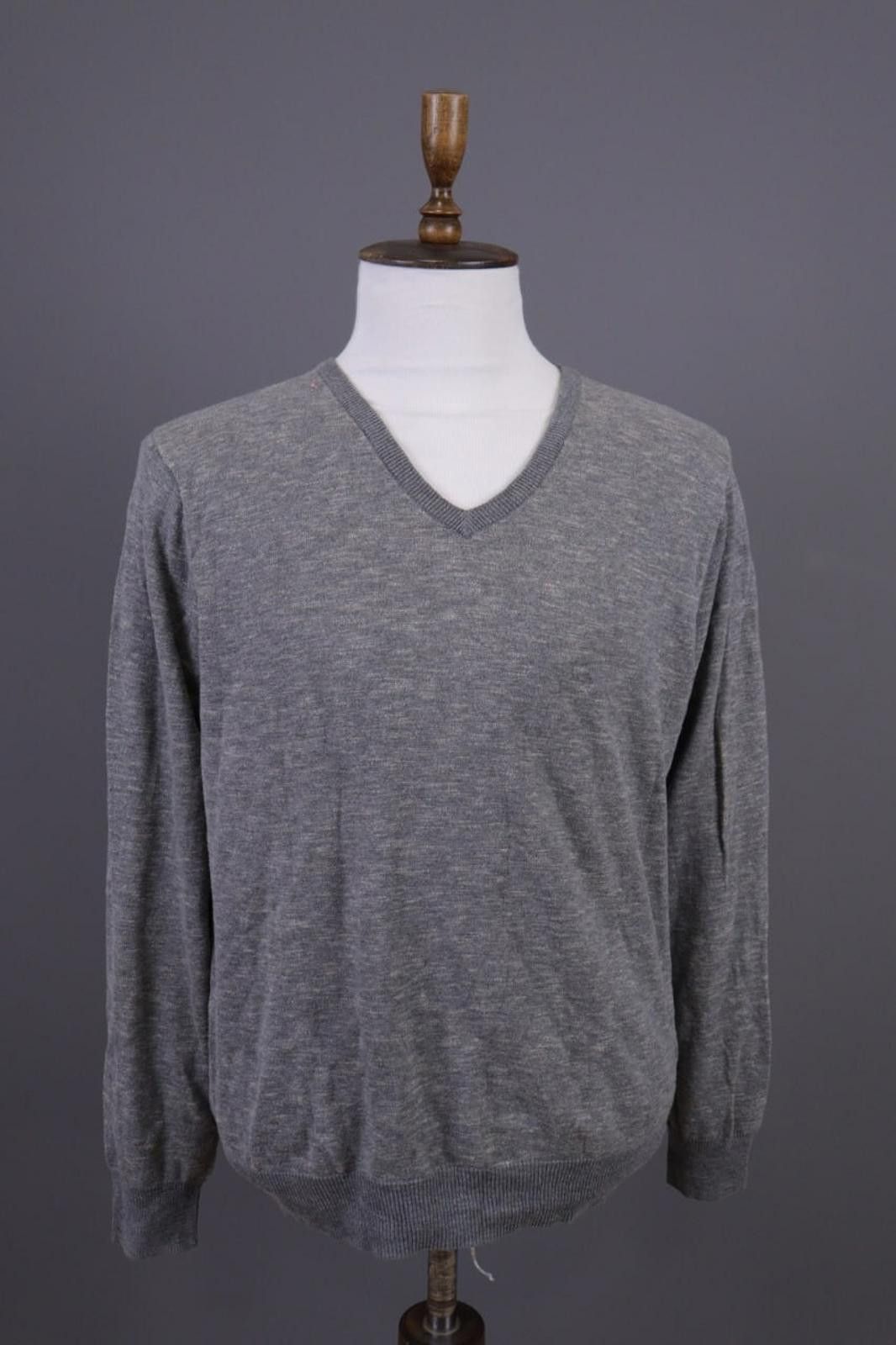 J.Crew Men J.Crew Gray V-Neck Cotton Sweater Size M Size US M / EU 48-50 / 2 - 1 Thumbnail