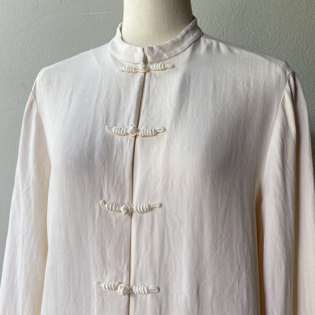 Designer × Japanese Brand LAUREN RALPH LAUREN Elegant Soft Chinese Knot Button Blouse Size M / US 6-8 / IT 42-44 - 17 Thumbnail