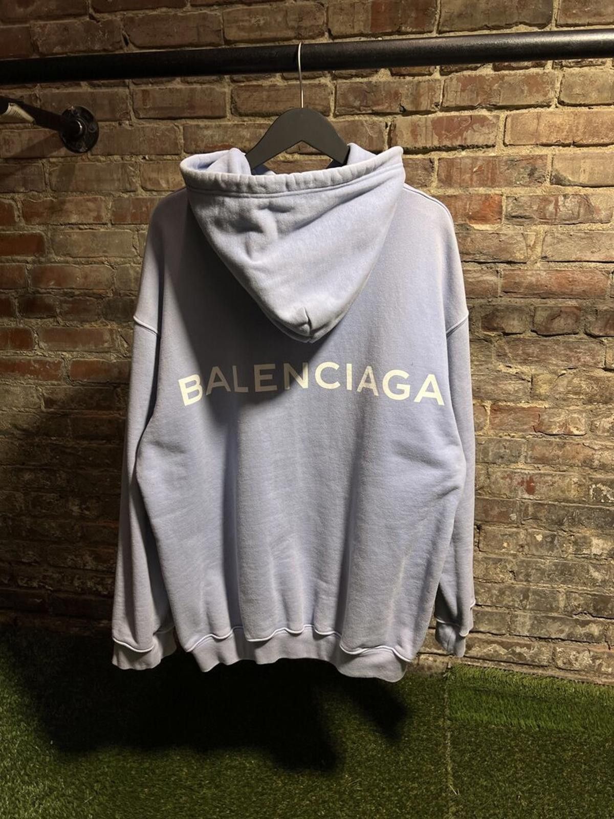 Balenciaga Balenciaga Phone Pocket Hoodie Baby Blue Sz. 4 Size US XL / EU 56 / 4 - 2 Thumbnail