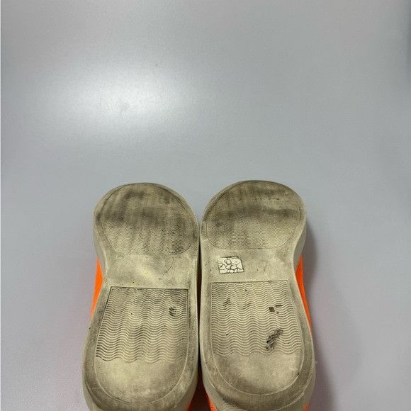 Common Projects Common Projects Achilles Fluo Sneakers Orange Suede Men’s EU Size US 8 / EU 41 - 7 Thumbnail