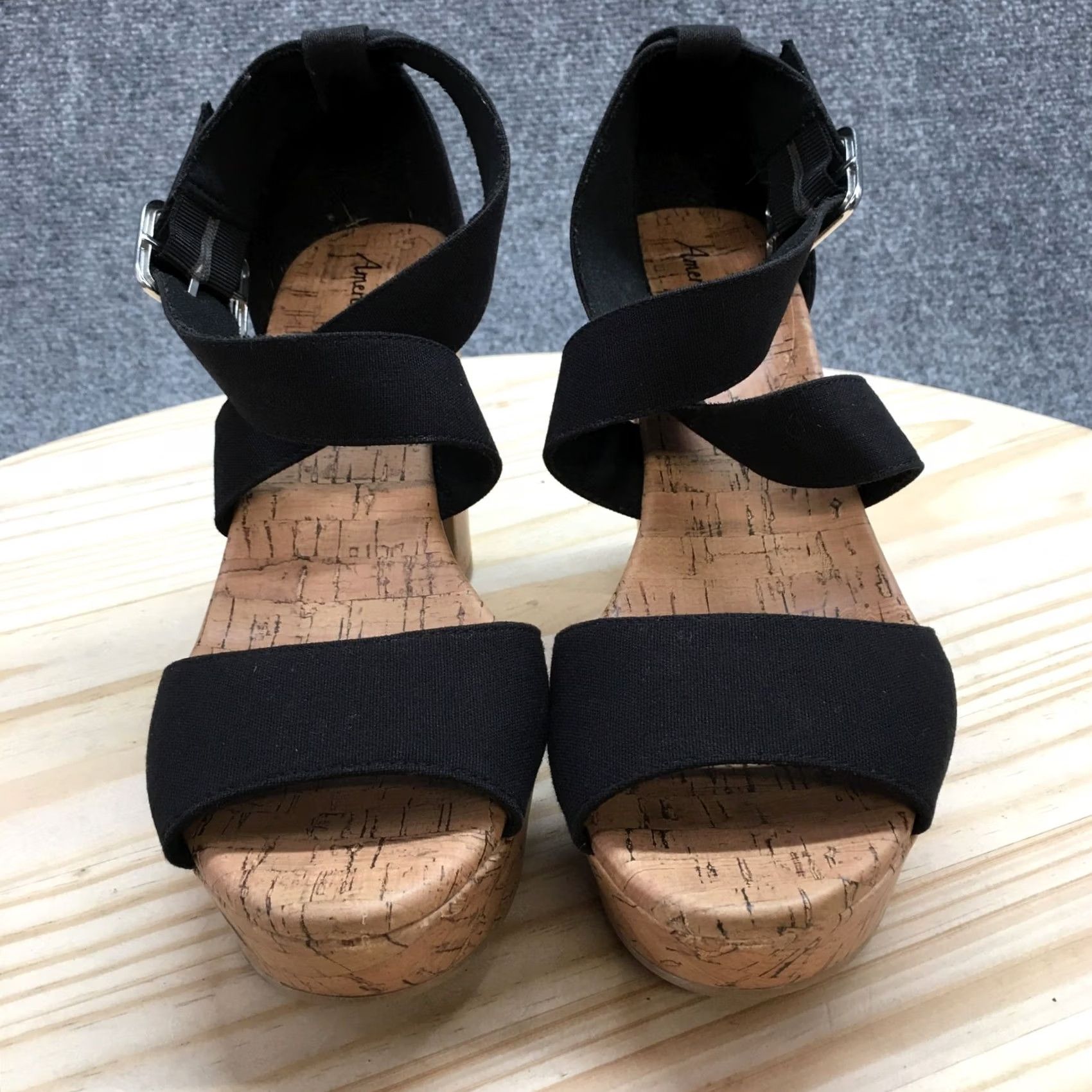 American Eagle Outfitters American Eagle Outfitters Heels Womens 9.5 Strappy Black Open Toe Buckled Block Shoes Size US 10 / IT 40 - 4 Thumbnail