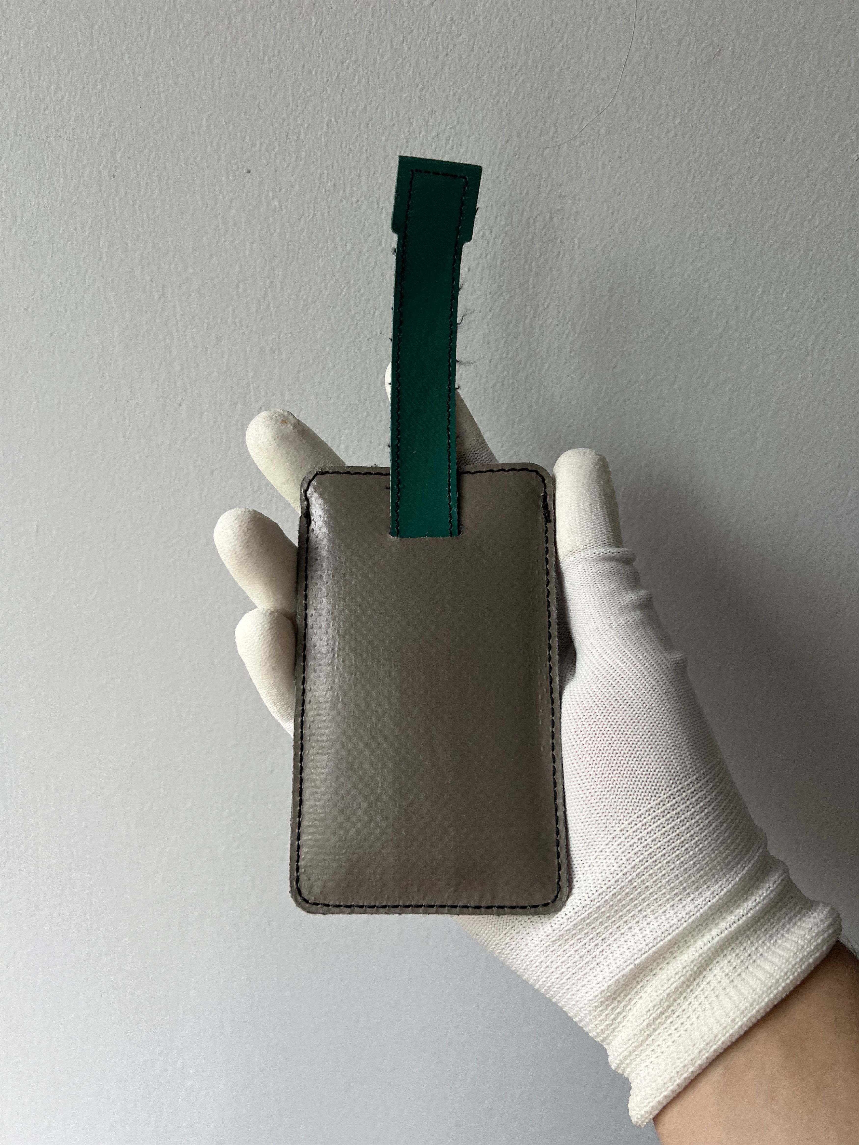 Freitag Vintage Freitag Gray Recycled Holder / iPhone Case / Wallet Size ONE SIZE - 2 Thumbnail