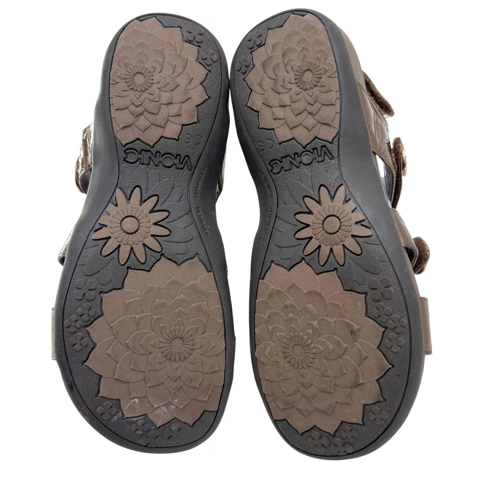 Vionic Vionic Sandals Strappy Bronze Metallic Leather Adjustable Strap Arch Support Cushion Women's 6 Casual Summer Travel Size US 6 / IT 36 - 7 Thumbnail