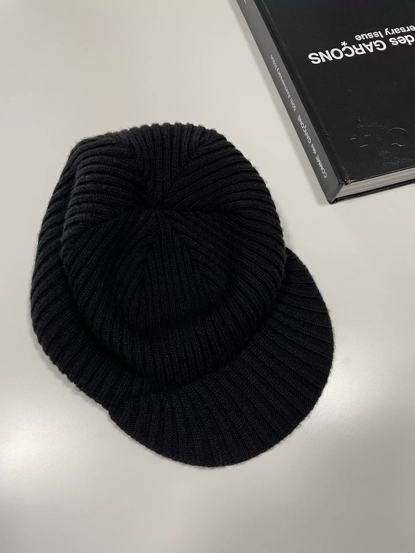 Undercover Undercover Jun Takahashi Black Knit Visor Cap Size ONE SIZE - 1 Thumbnail