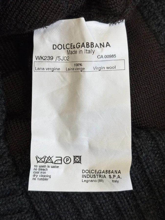 Dolce & Gabbana 2000s Dolce & Gabbana Dark Grey Signature V-Neck Wool Sweater Size US XS / EU 42 / 0 - 9 Thumbnail