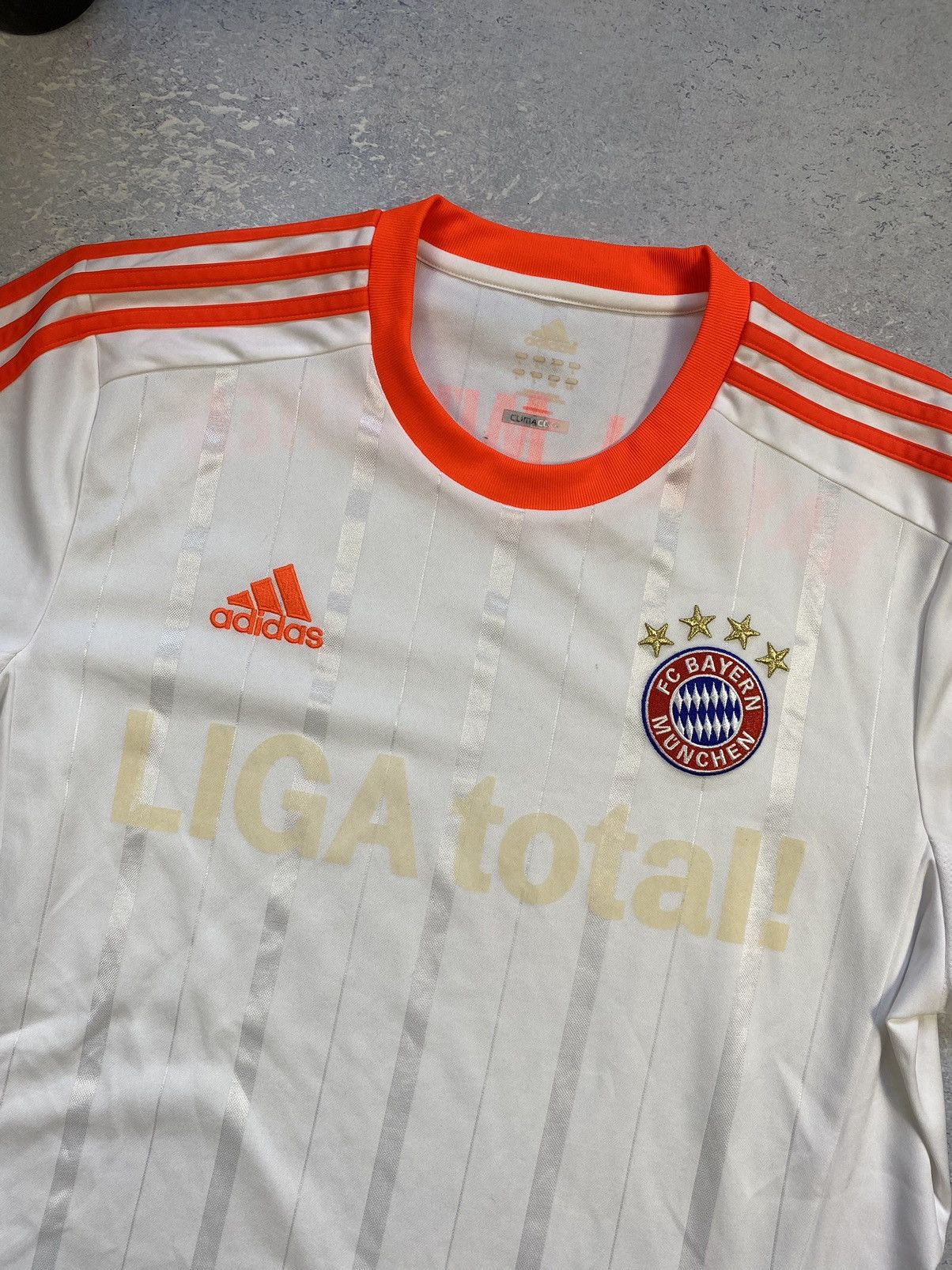 Adidas Adidas Soccer Jersey Bayern Munich 2012/13 Size Large Size US L / EU 52-54 / 3 - 3 Thumbnail