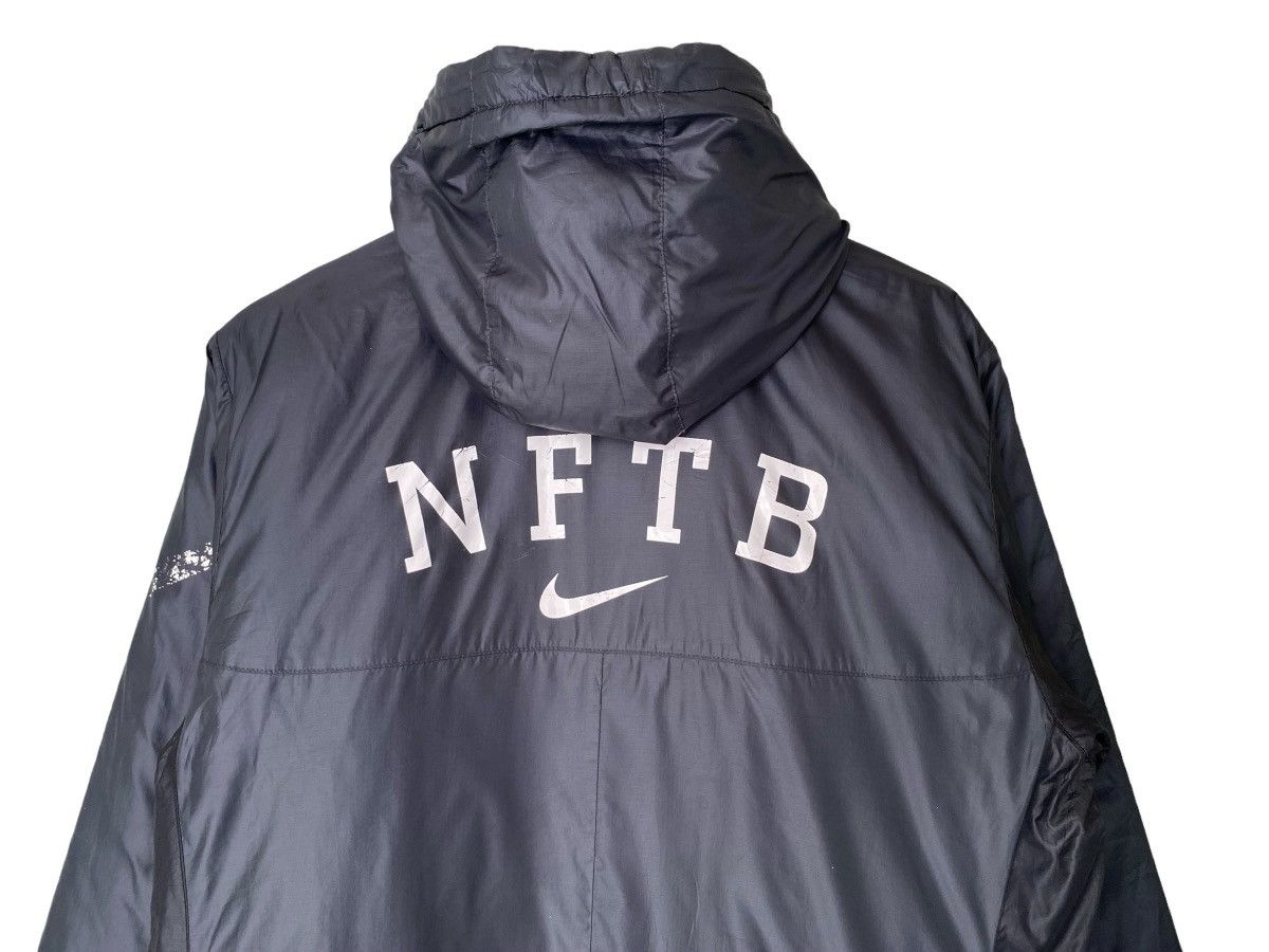 Nike NIKE Training Club Parka Puffer Hoodie Jacket (L) Size US L / EU 52-54 / 3 - 11 Thumbnail