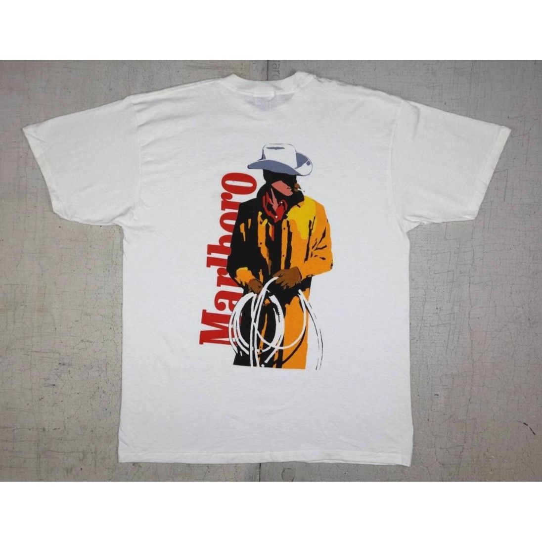 Anvil Vintage 90s Anvil Made In USA Tag Marlboro Cowboy T Shirt Size US XL / EU 56 / 4 - 1 Thumbnail