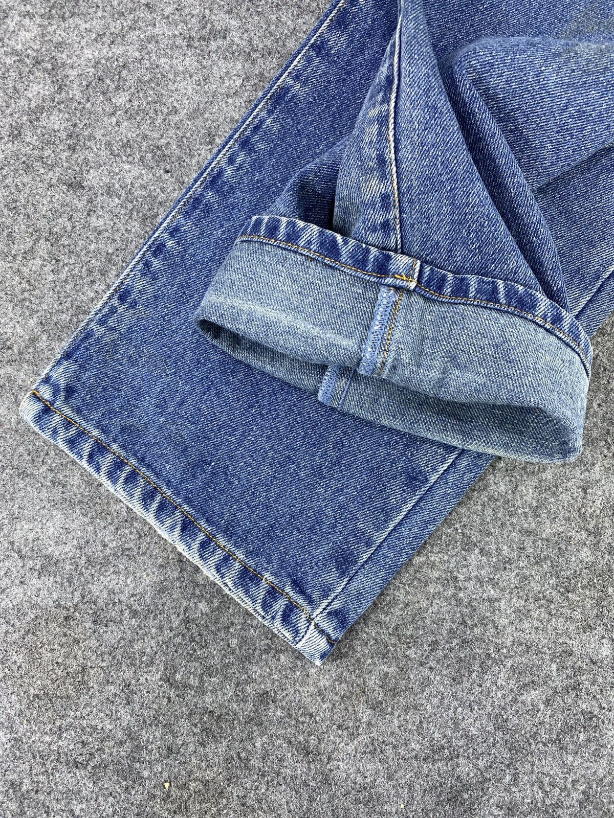 Disney × Mickey Mouse × Vintage Vintage Disney Mickey Mouse Blue Jeans - J1046 Size 24" / US 00 / IT 34 - 11 Thumbnail