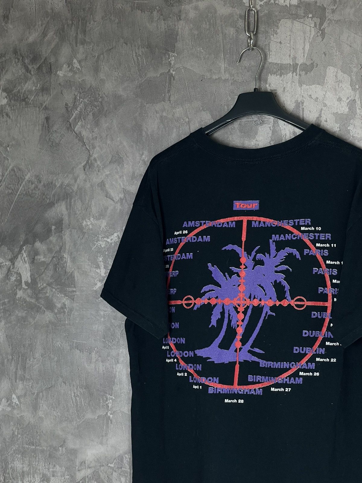 Drake 2019 DRAKE Assassination Vacation Tour T-shirt Size US L / EU 52-54 / 3 - 4 Thumbnail