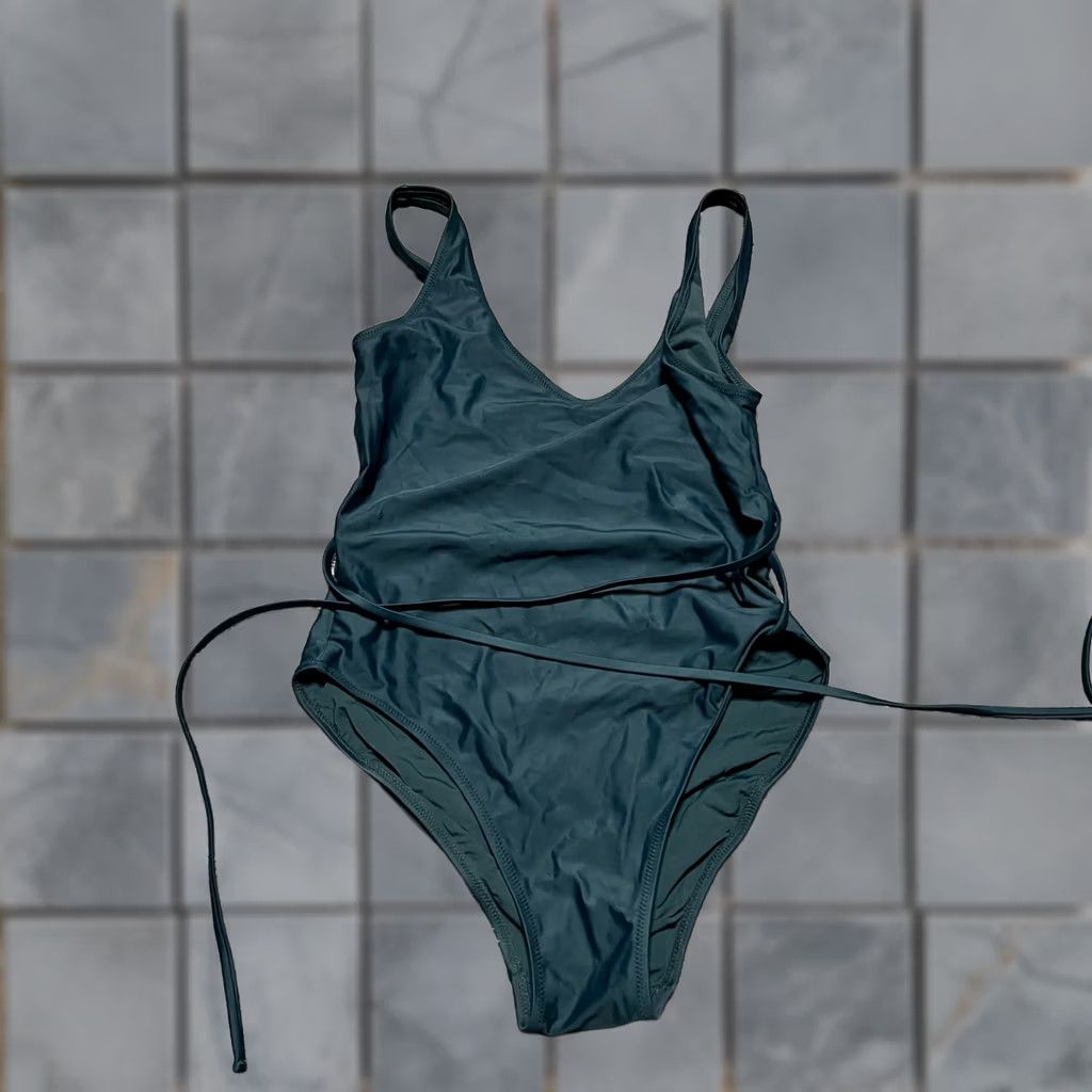Girlfriend Collective Girlfriend Collective Suit Womens L Green One Piece Swimsuit Size ONE SIZE - 1 Thumbnail