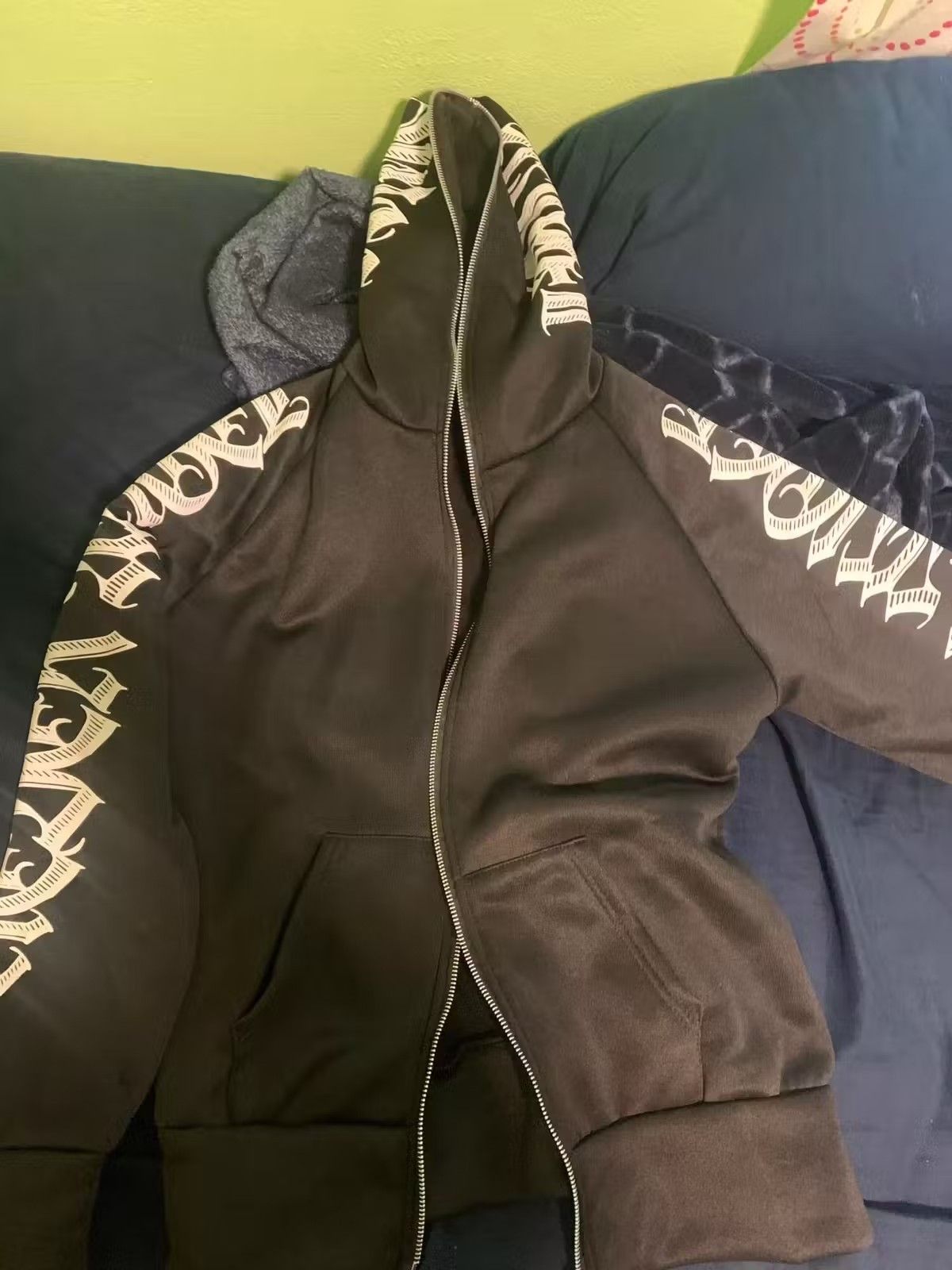 Japanese Brand Punk/Gothic Letter Hoodie Size US L / EU 52-54 / 3 - 2 Thumbnail