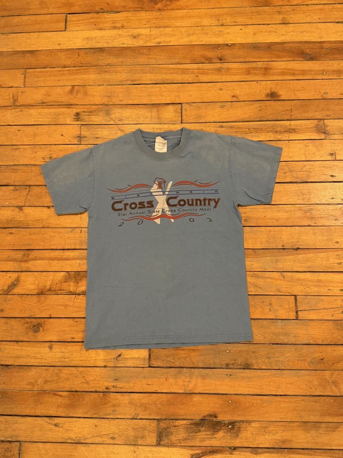 Vintage Vintage sunfaded 2003 Wisconsin cross country blue tee Size US S / EU 44-46 / 1 - 2 Thumbnail