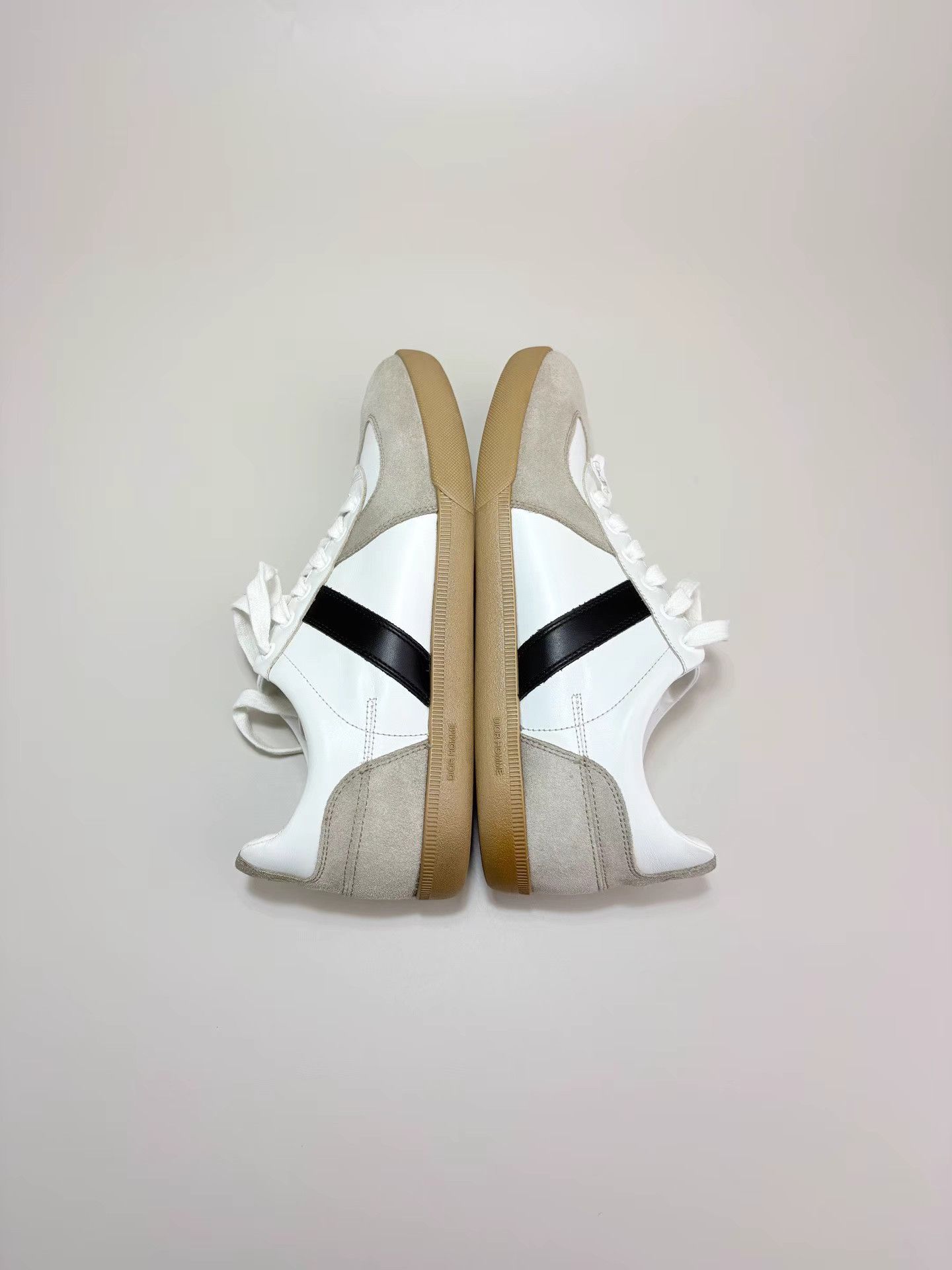 Dior DIOR B01 White Calfskin Trainers Size US 7 / EU 40 - 5 Thumbnail