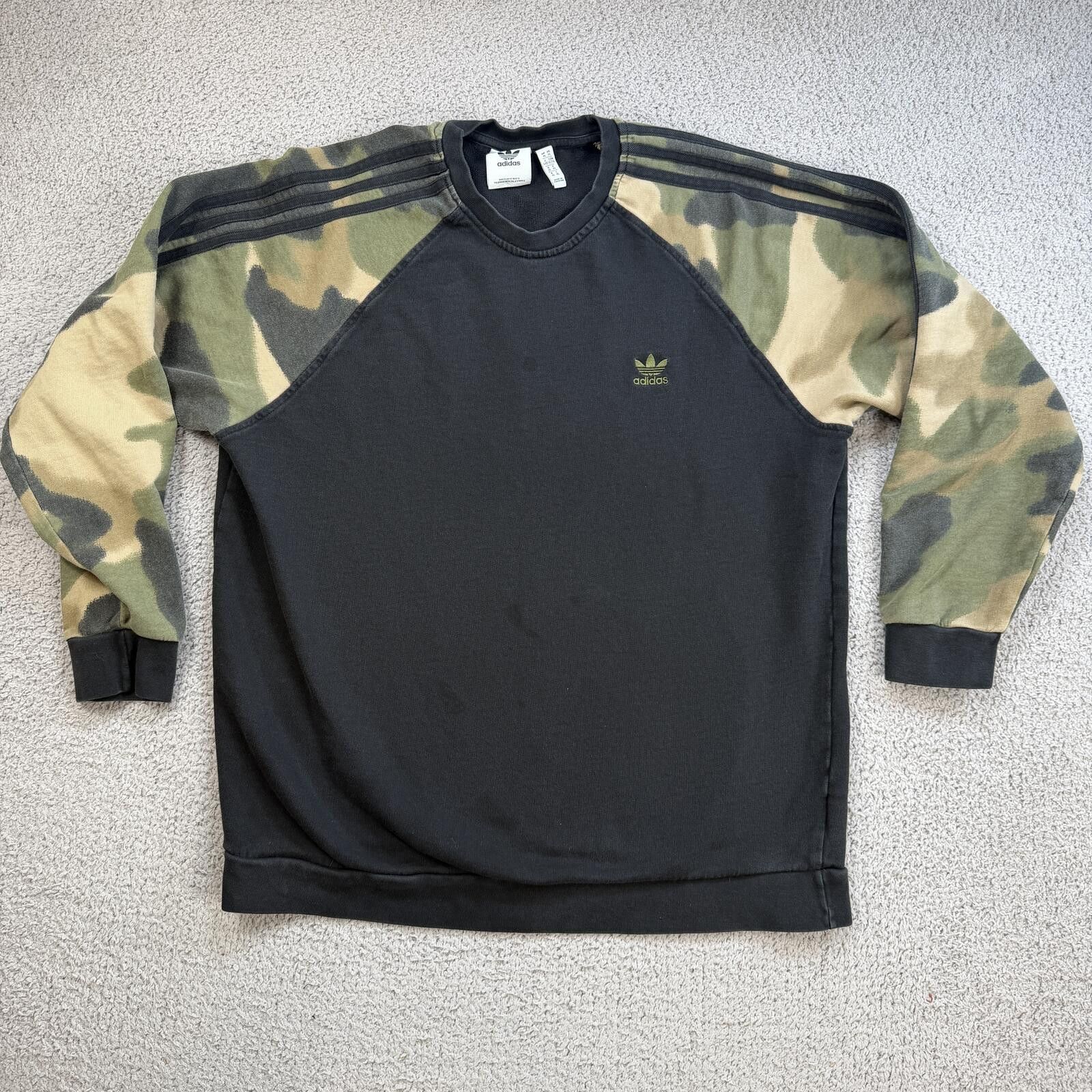 Adidas Adidas Originals Trefoil Crewneck Sweatshirt XL Black Camo Size US XL / EU 56 / 4 - 1 Thumbnail