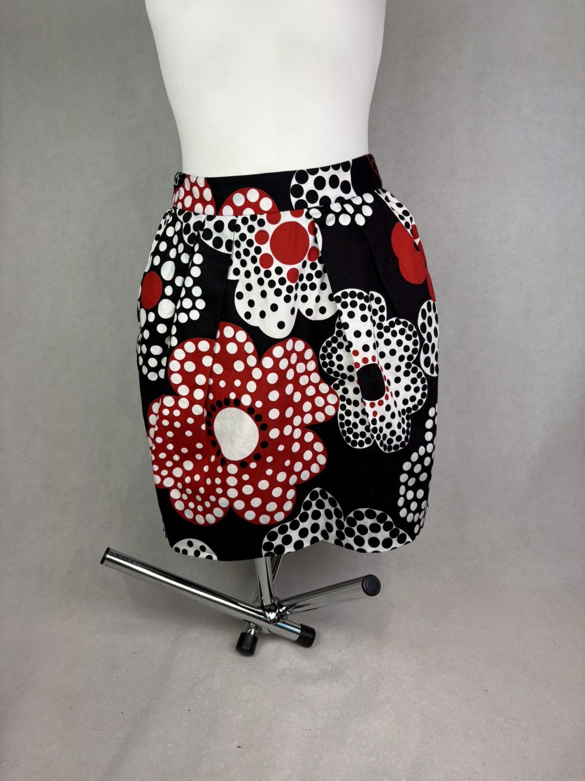 Dolce & Gabbana Dolce & Gabbana skirt Size 28" / US 6 / IT 42 - 1 Thumbnail